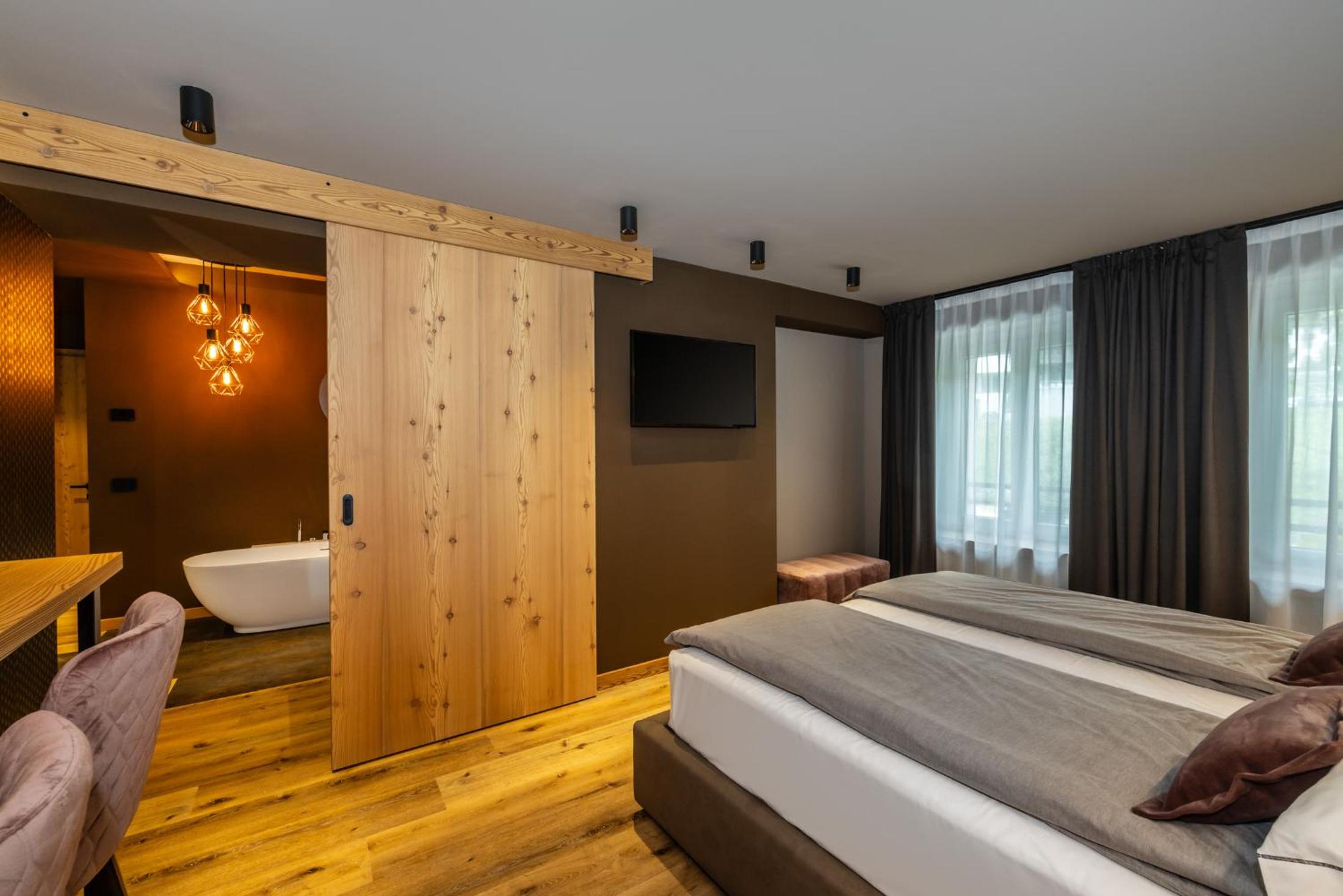 Suite with Sauna - Photo 6