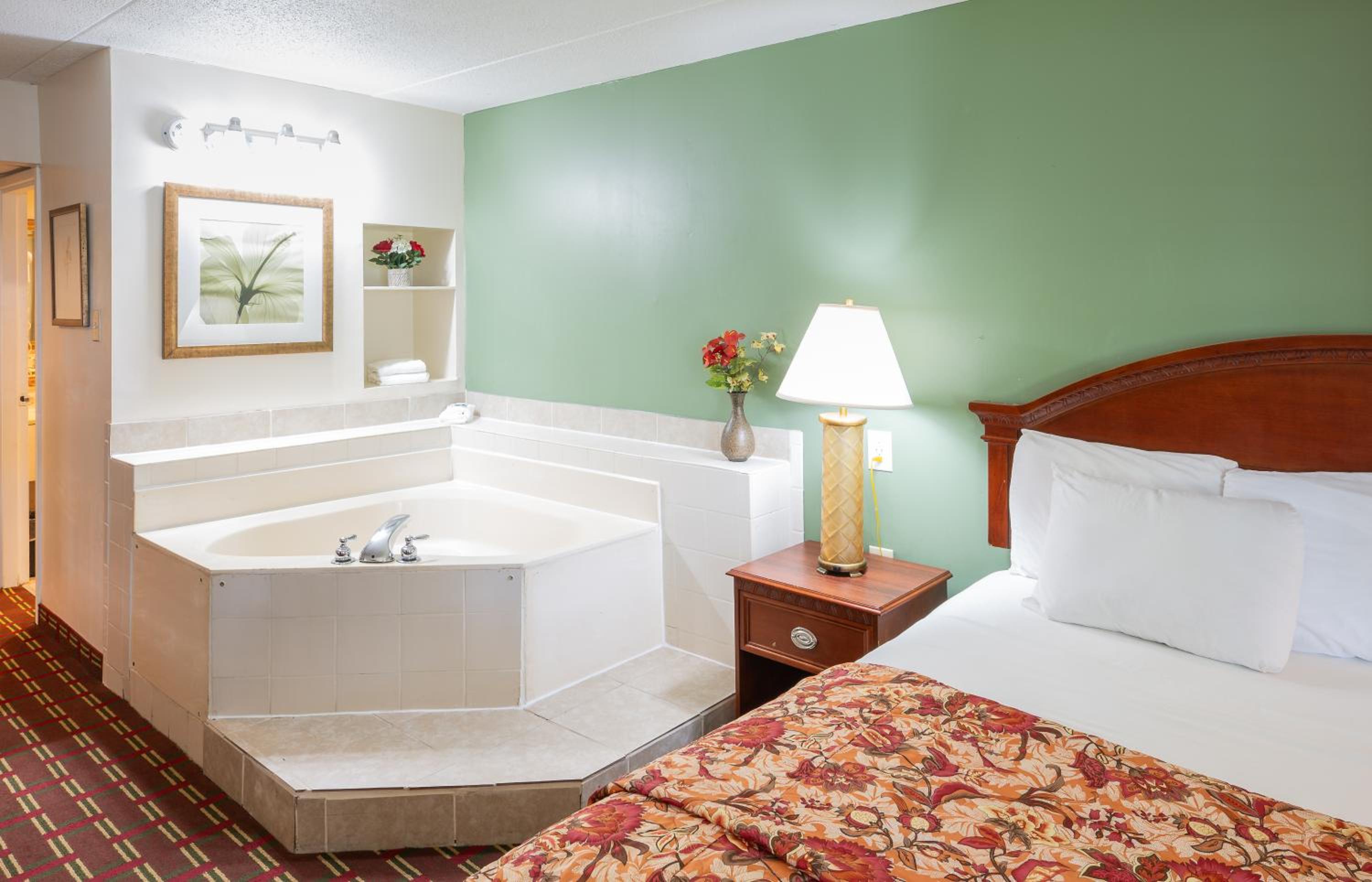 King Room with Spa Bath photo 3