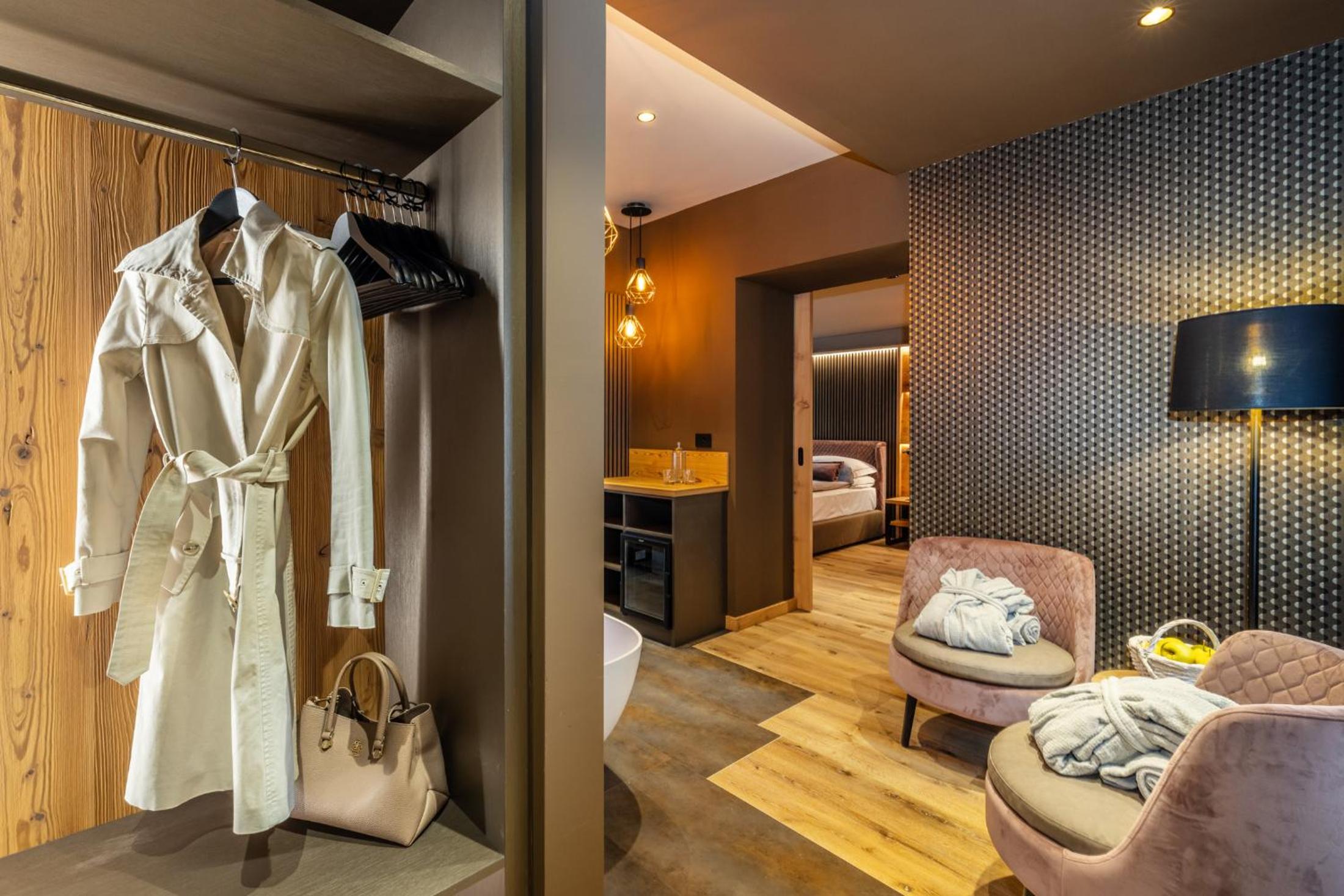 Suite with Sauna - Photo 3