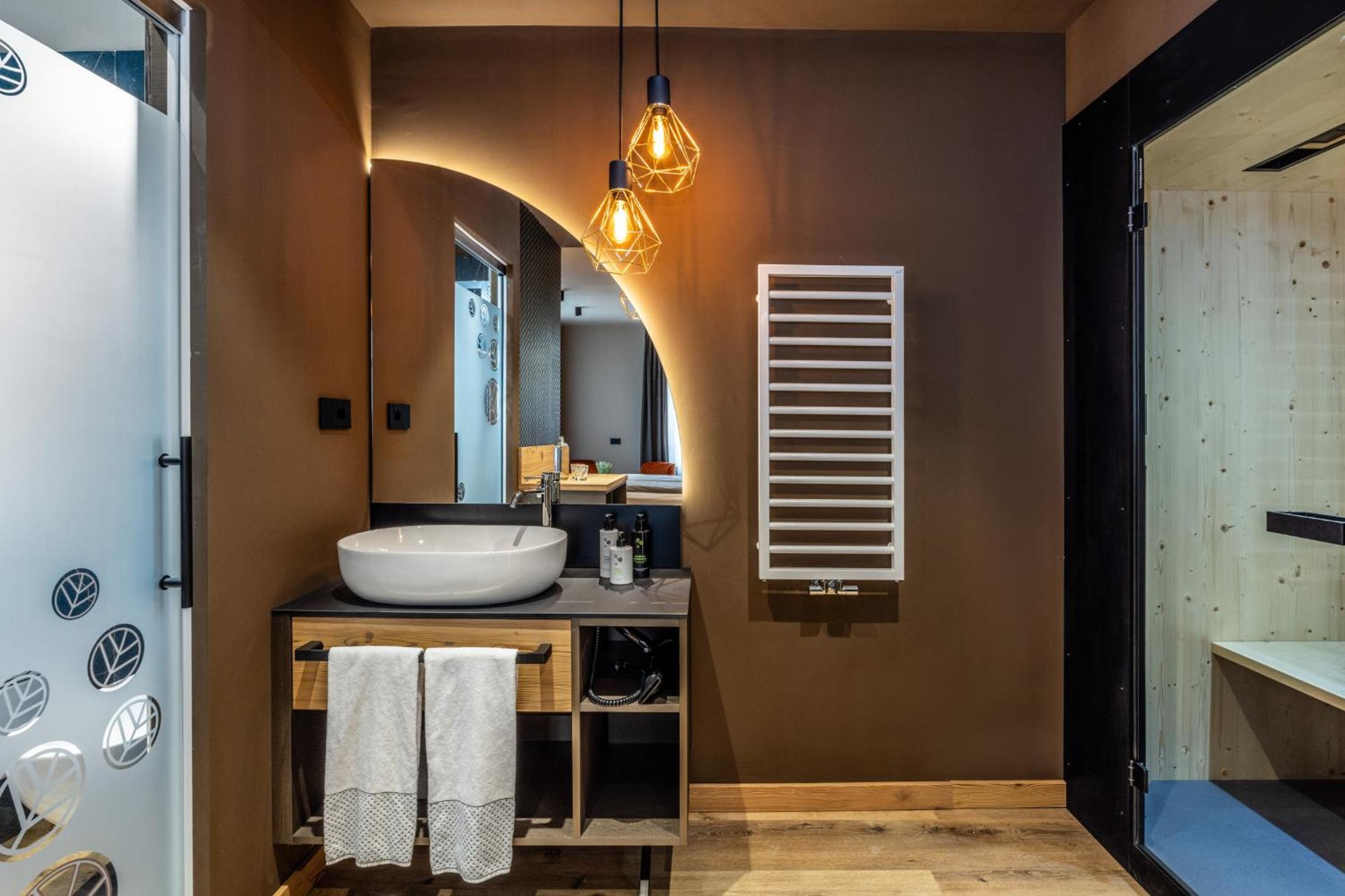 Junior Suite with Sauna - Photo 7