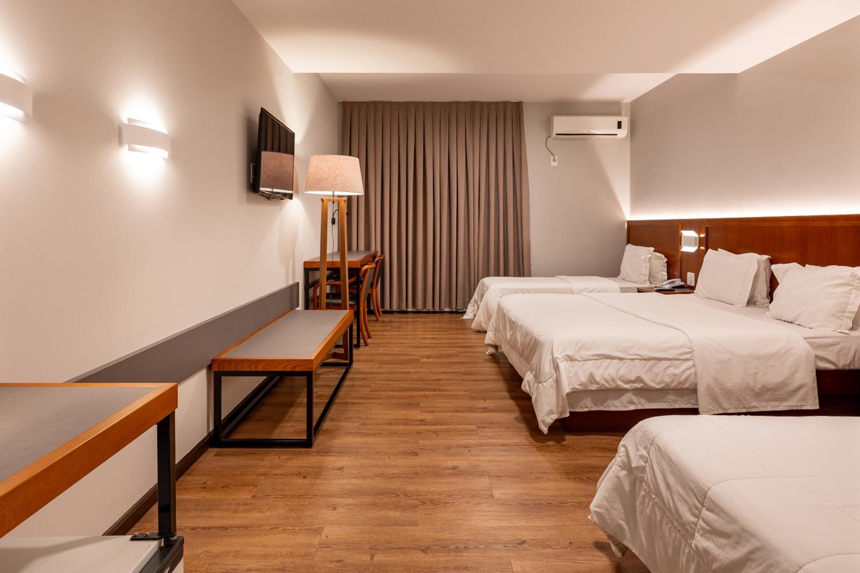 Quadruple Room photo 2