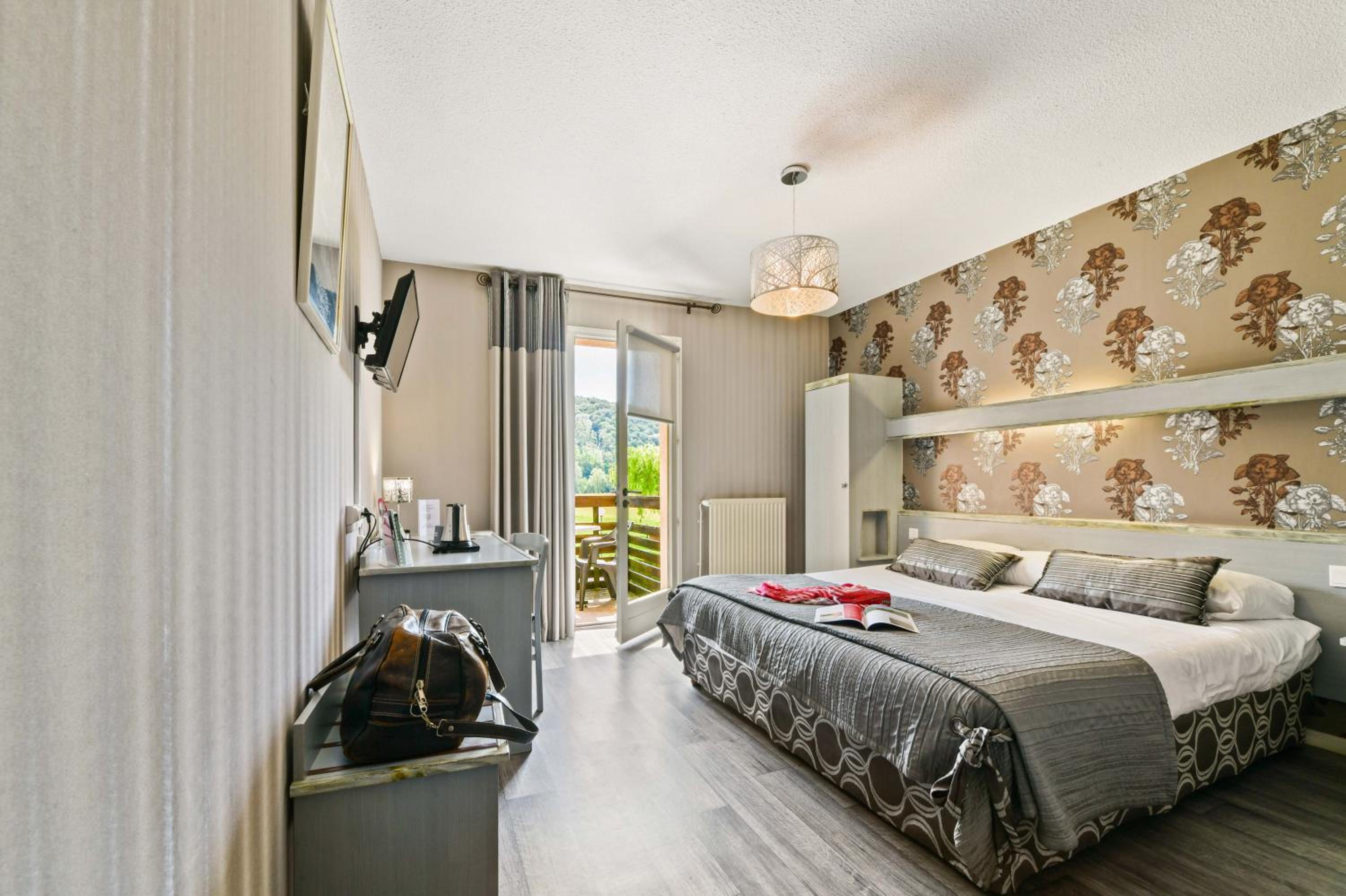 Double Room - Photo 5