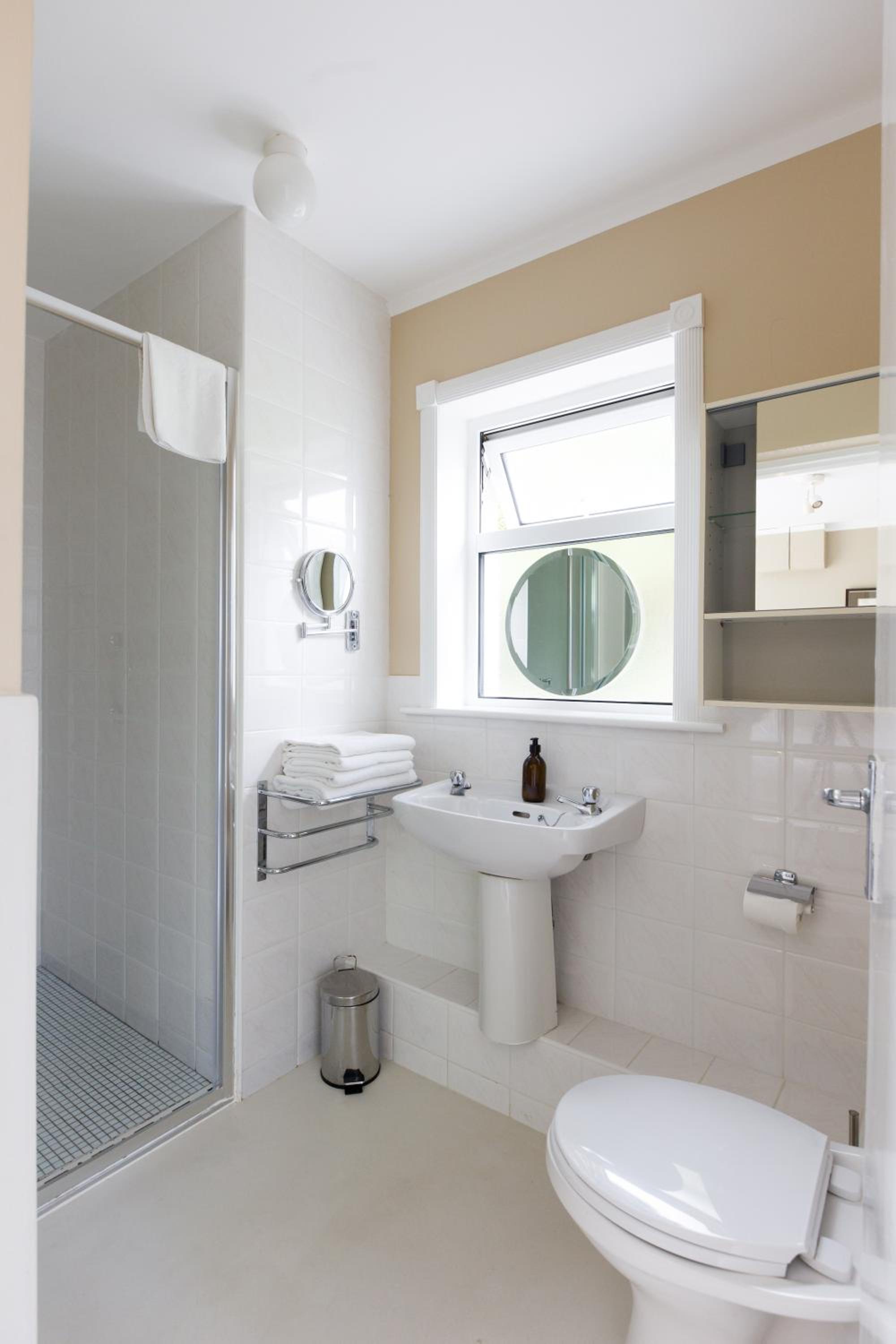 Triple Room - Photo 2