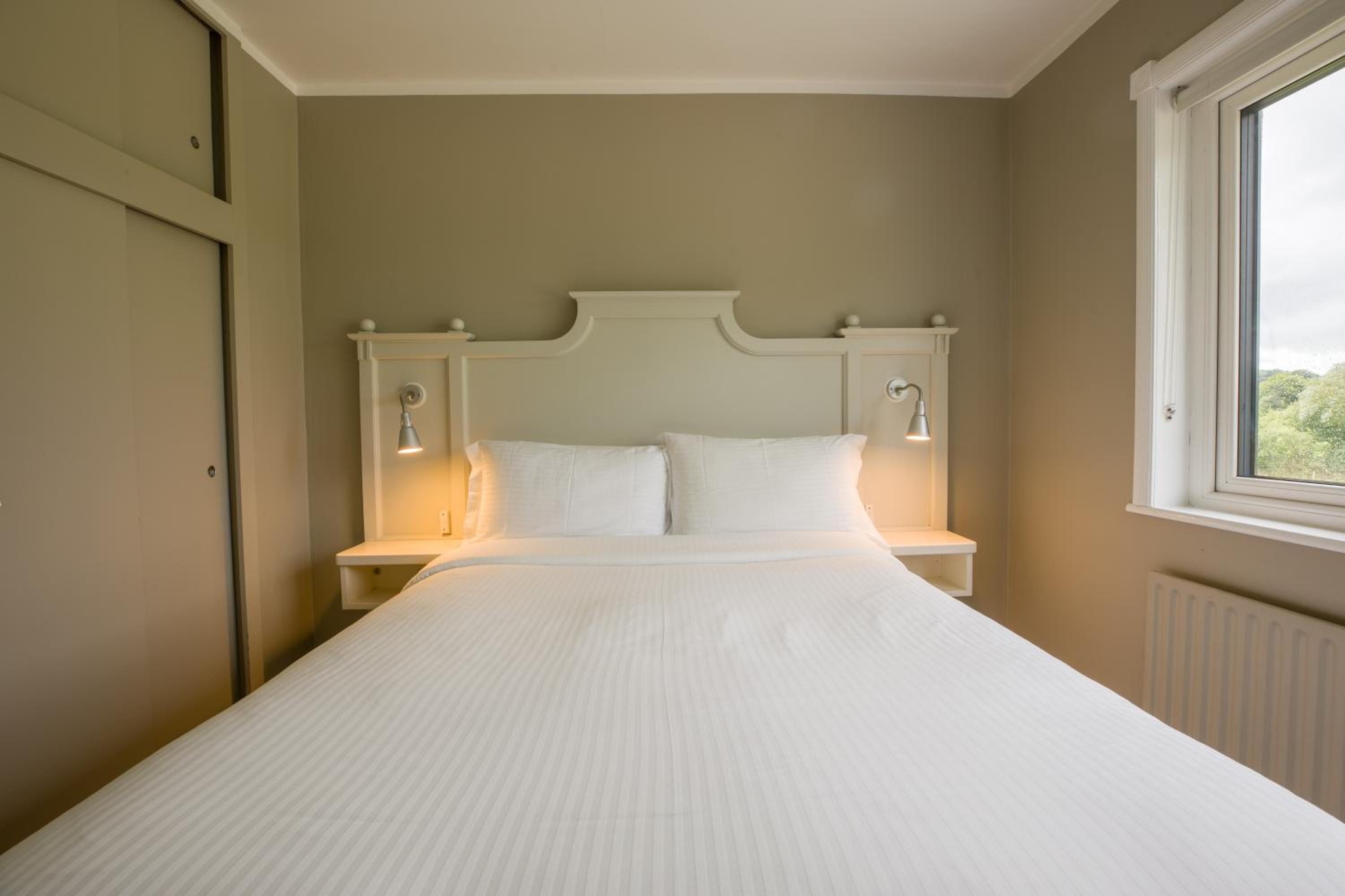 Double Room - Photo 6