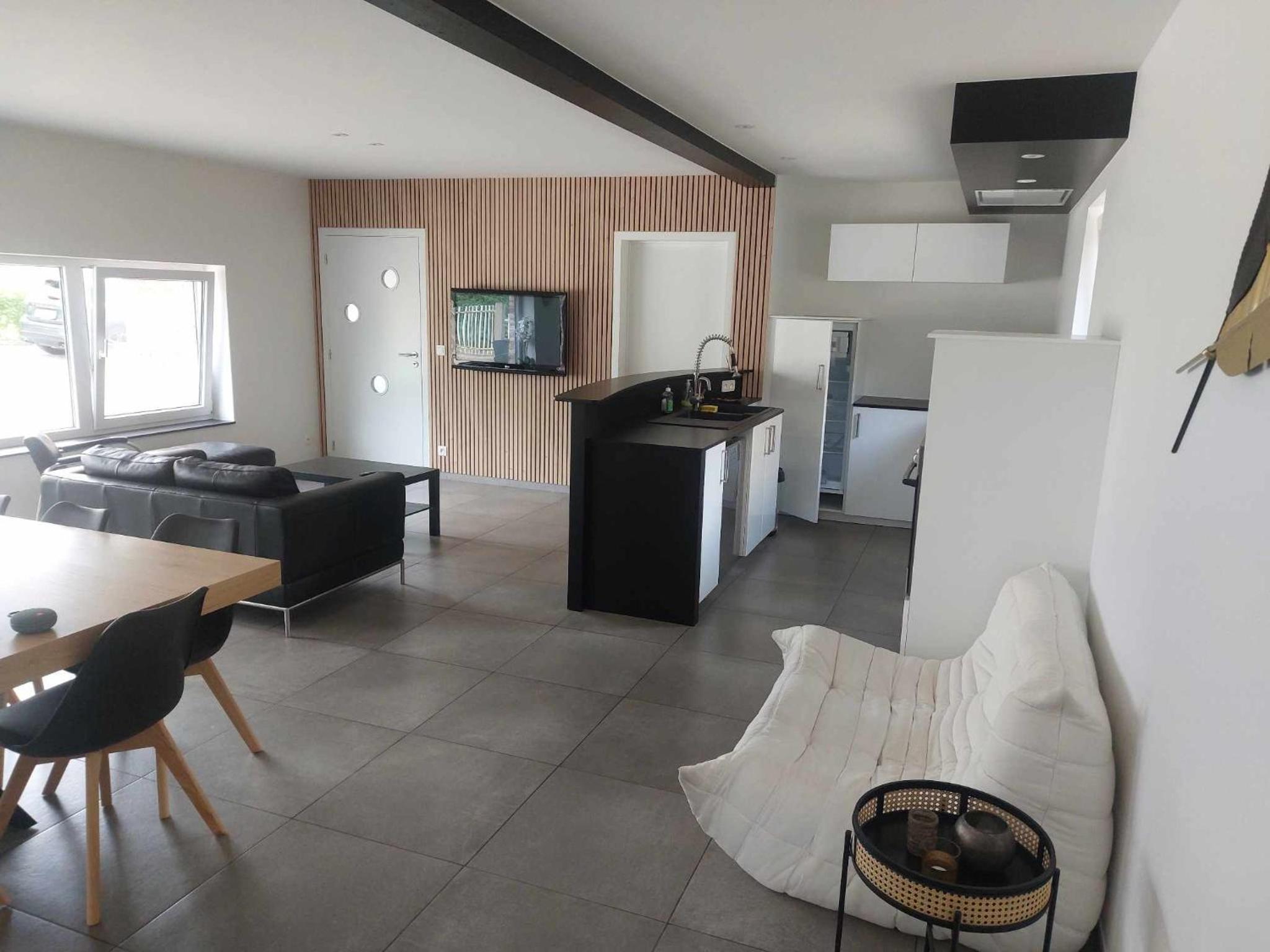 Four-Bedroom House photo 1