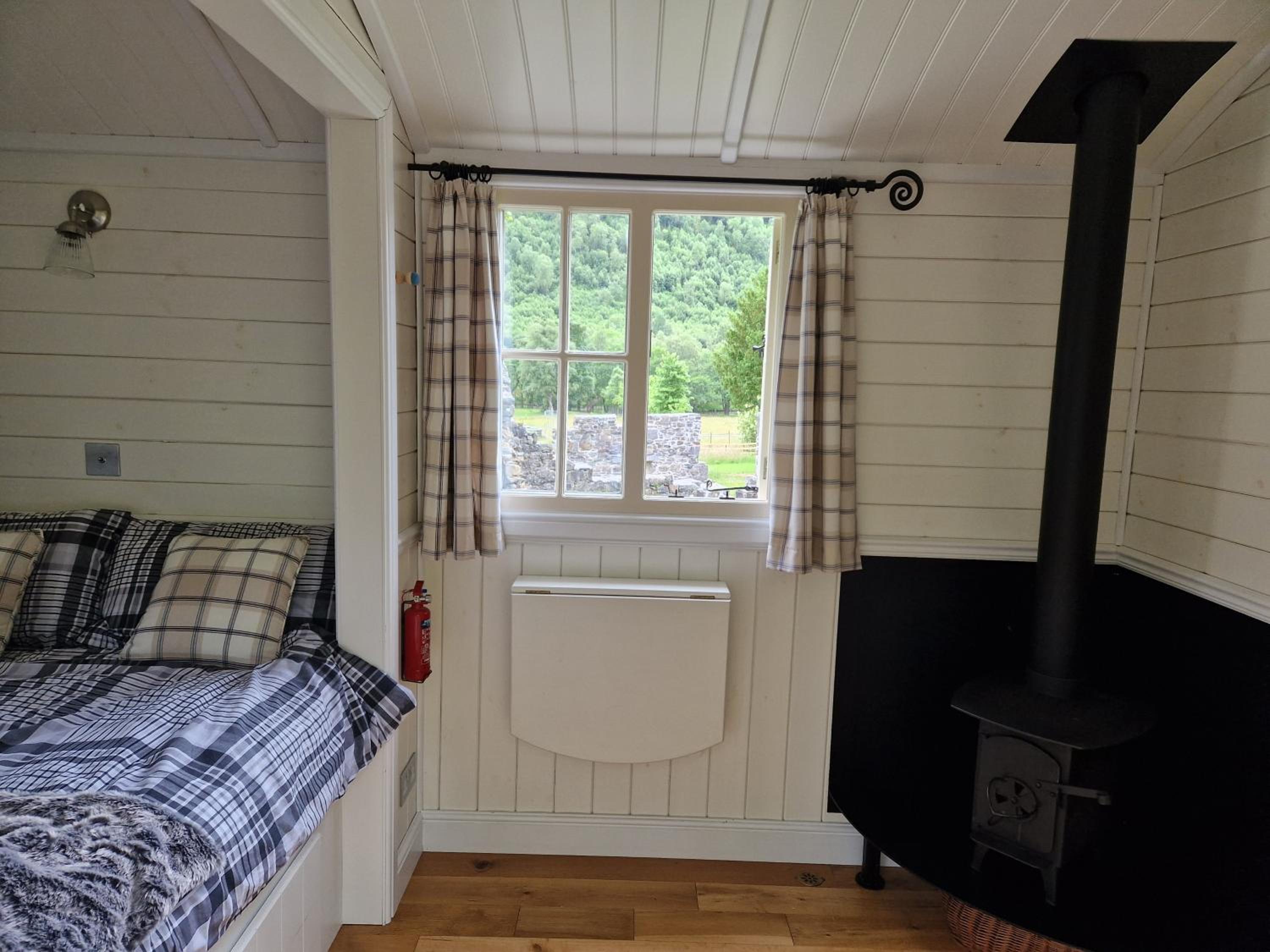 One-Bedroom Chalet - Photo 12