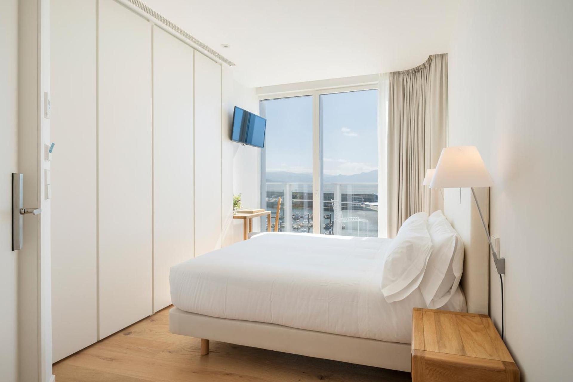 Habitación Doble Deluxe con Balcón y Vista al Mar