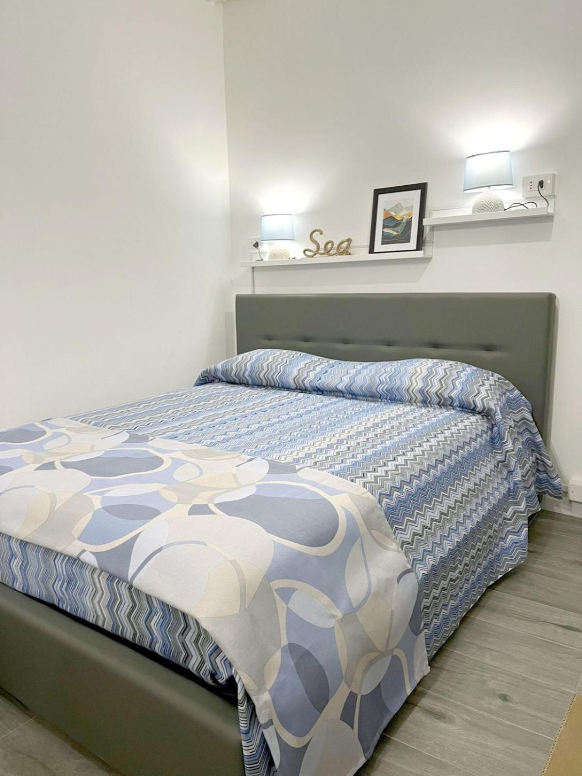 King Studio With Sofa Bed