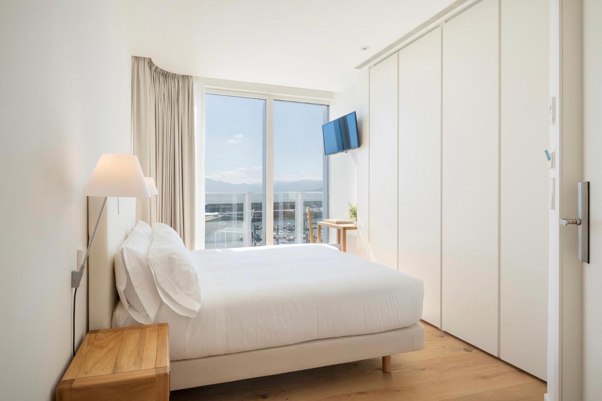 Habitación Doble Deluxe con Balcón y Vista al Mar