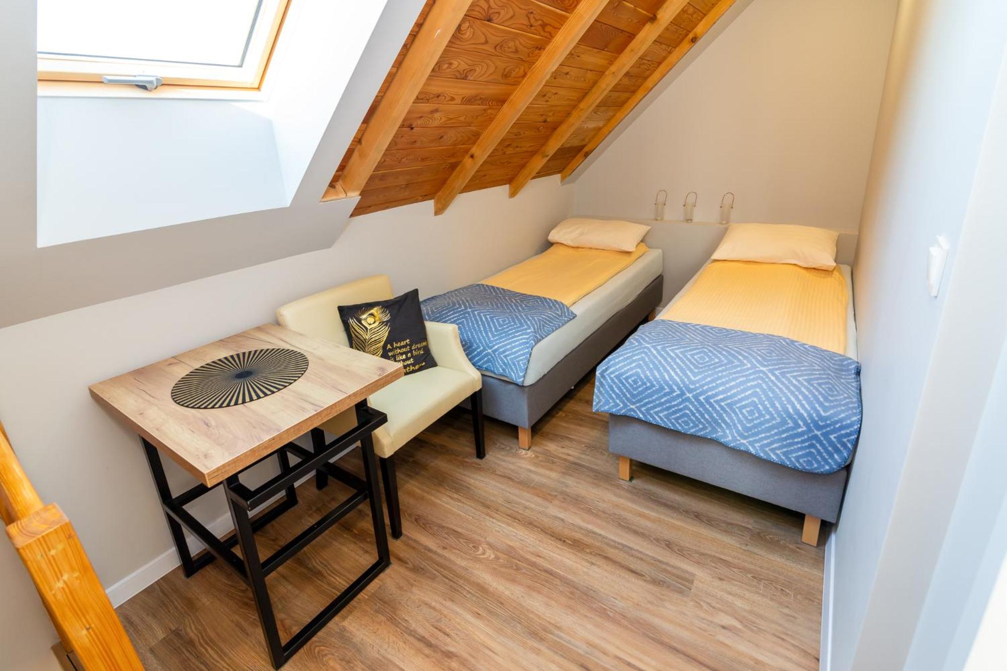 Maisonette photo 1