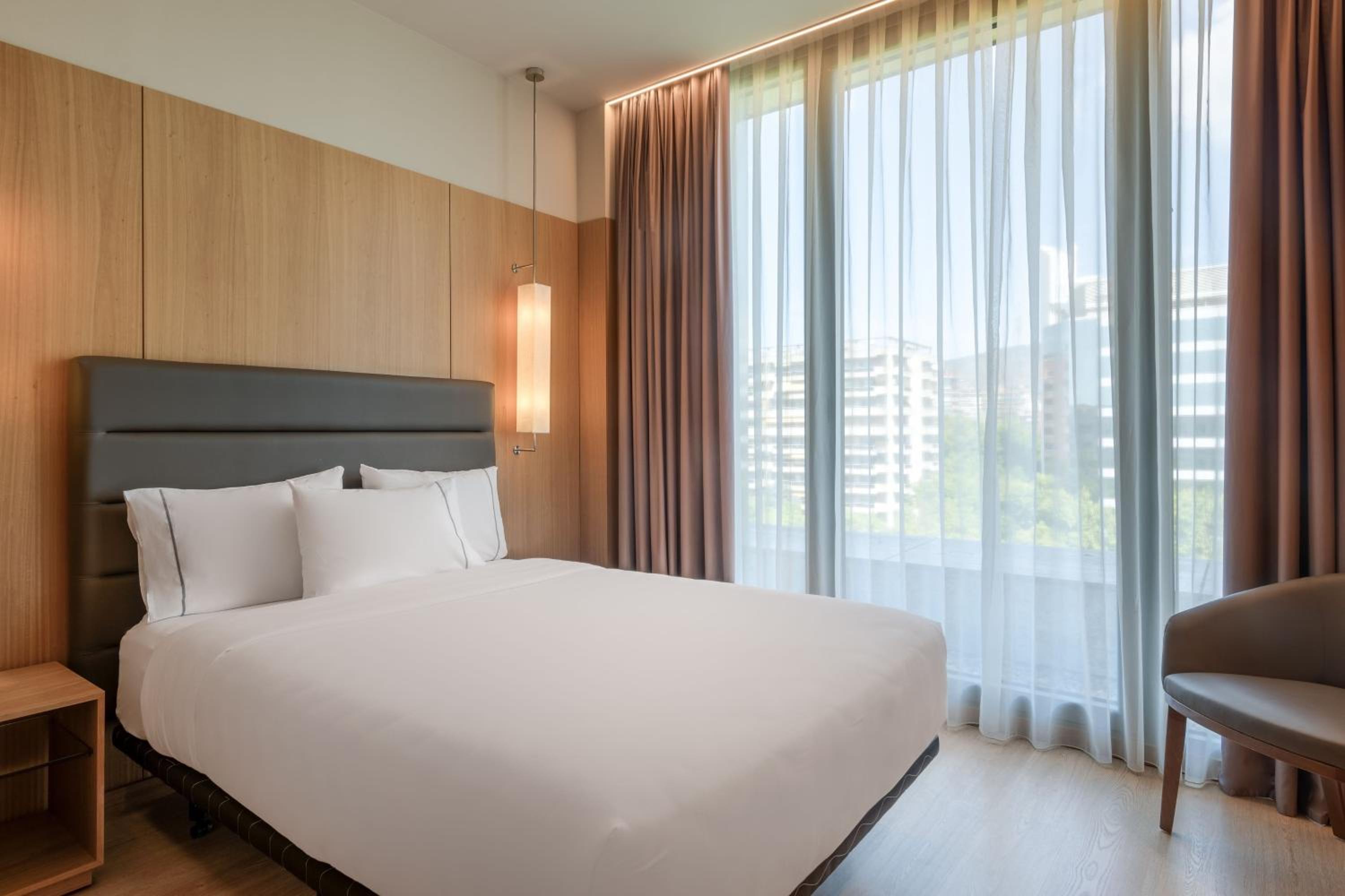 Standard Queen, Guest room, 1 Queen
