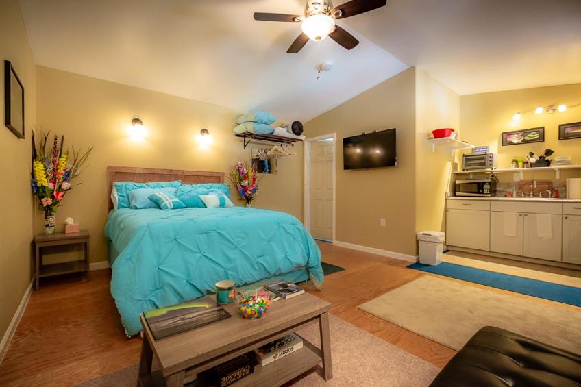 One-Bedroom Villa - Photo 1