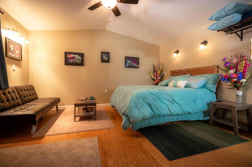 One-Bedroom Villa - Photo 3