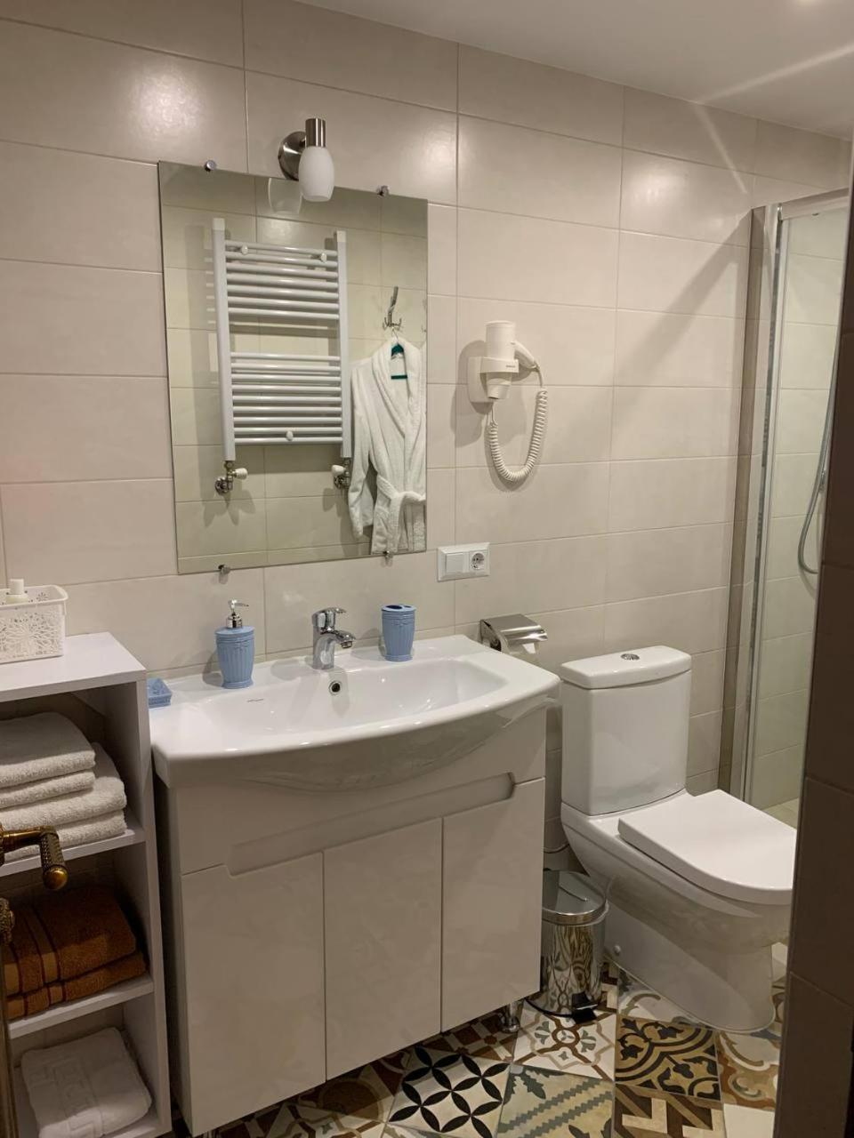Double Room with Balcony photo 2