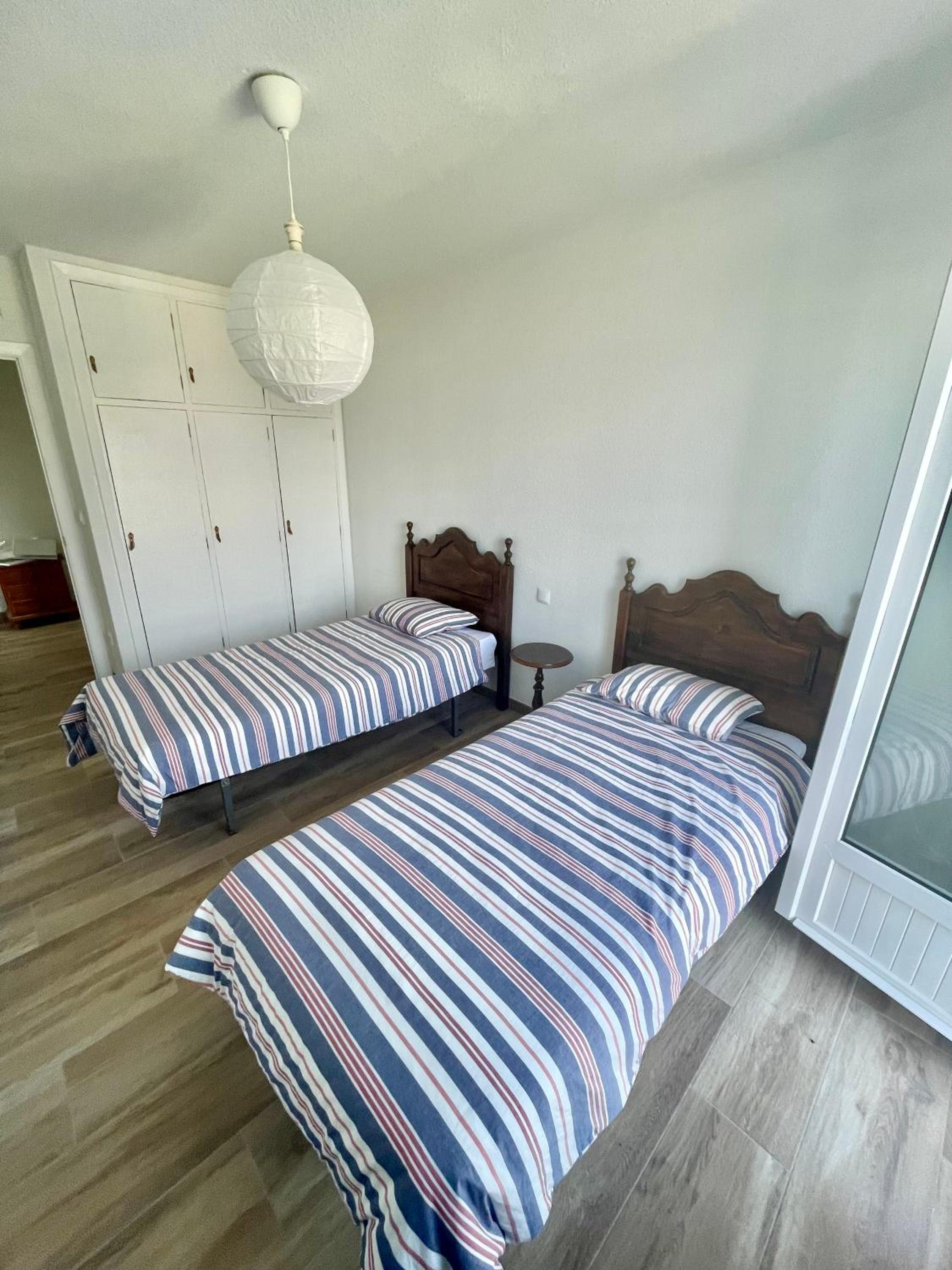 Casa de cinco habitaciones