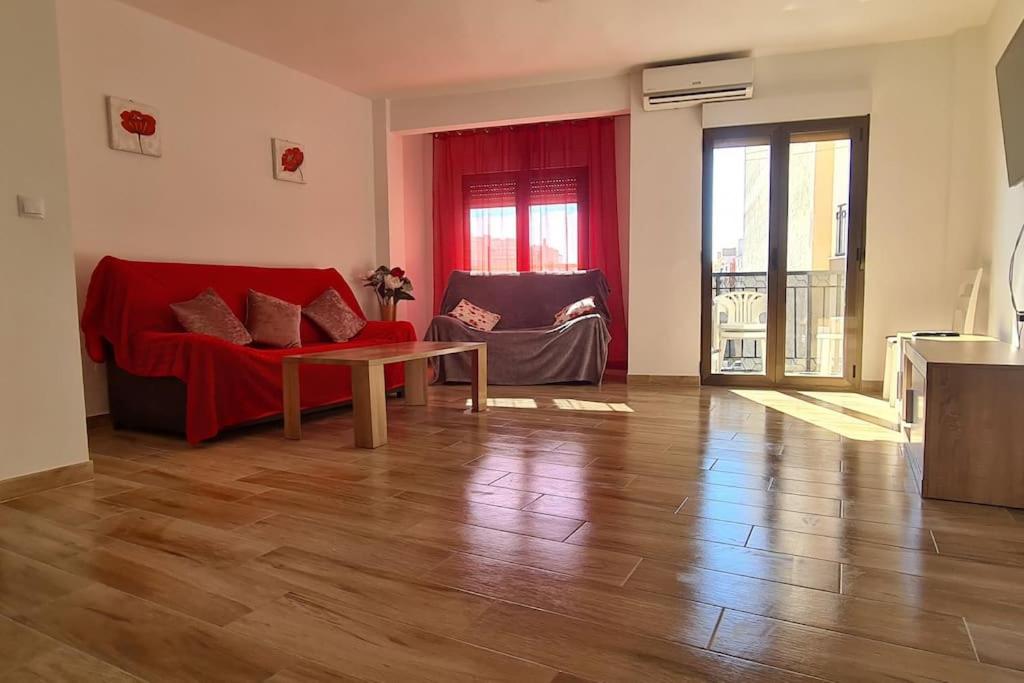 Three-Bedroom Apartment photo 2