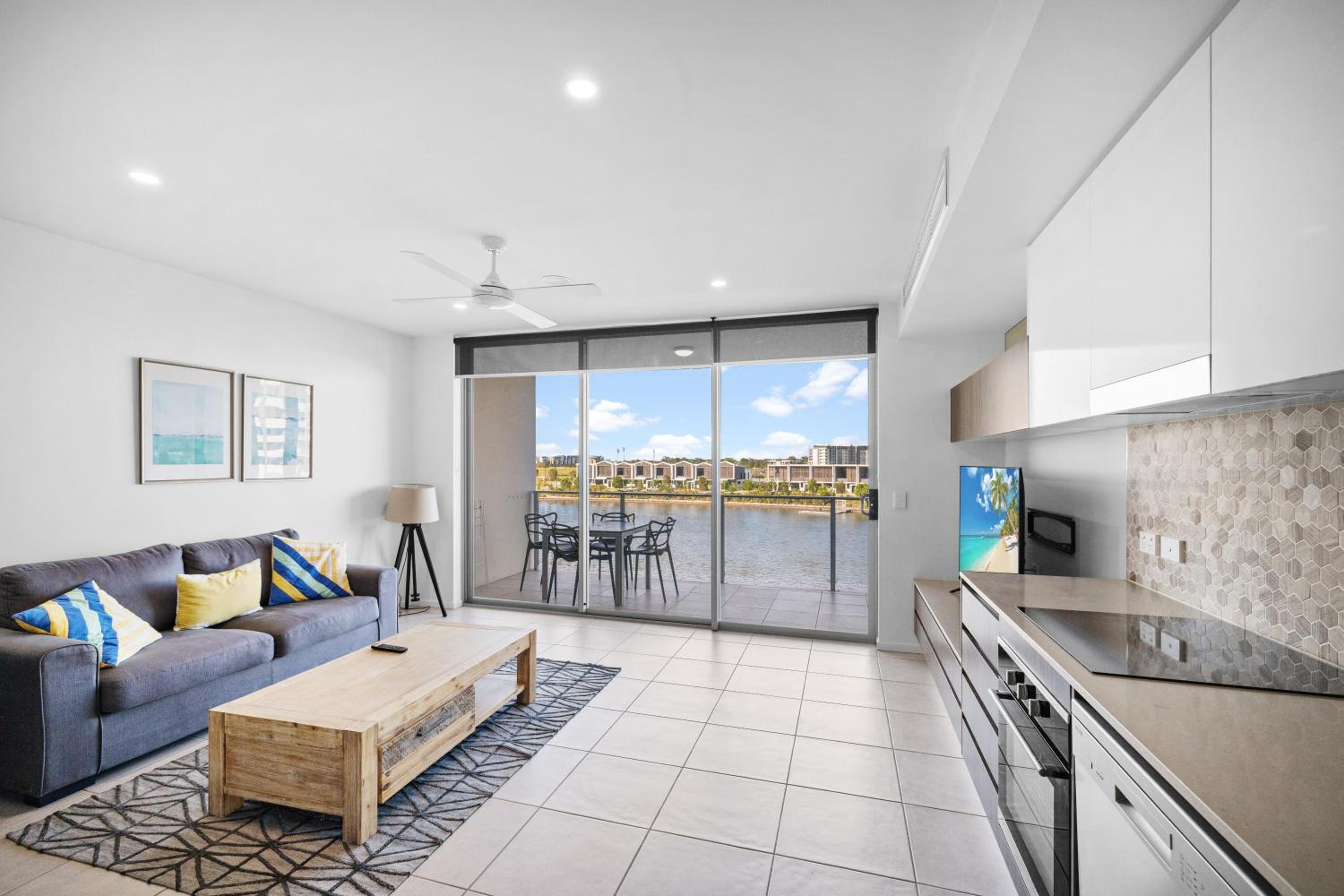 Waterline One Bedroom Apartment photo 1