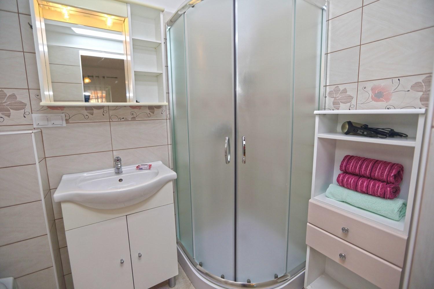 Two-Bedroom Apartment with Sea View photo 3
