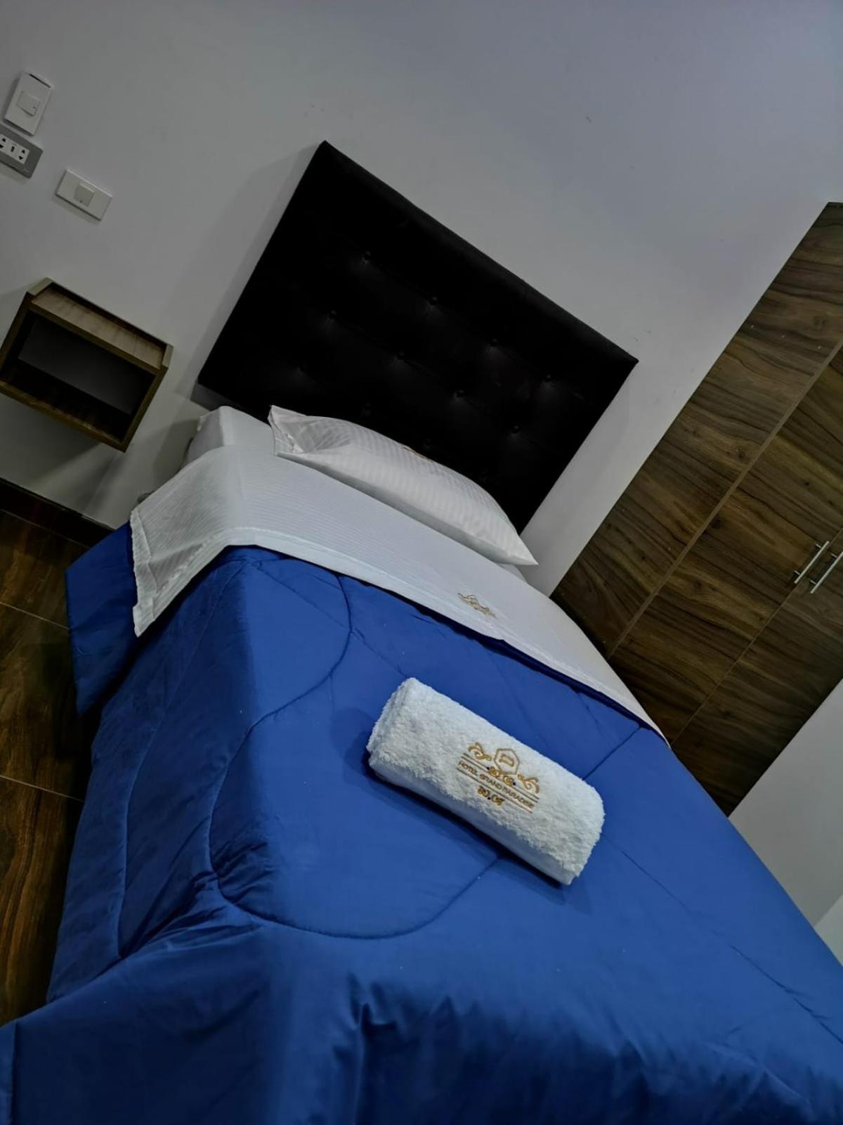 Single Room with Private Bathroom photo 1