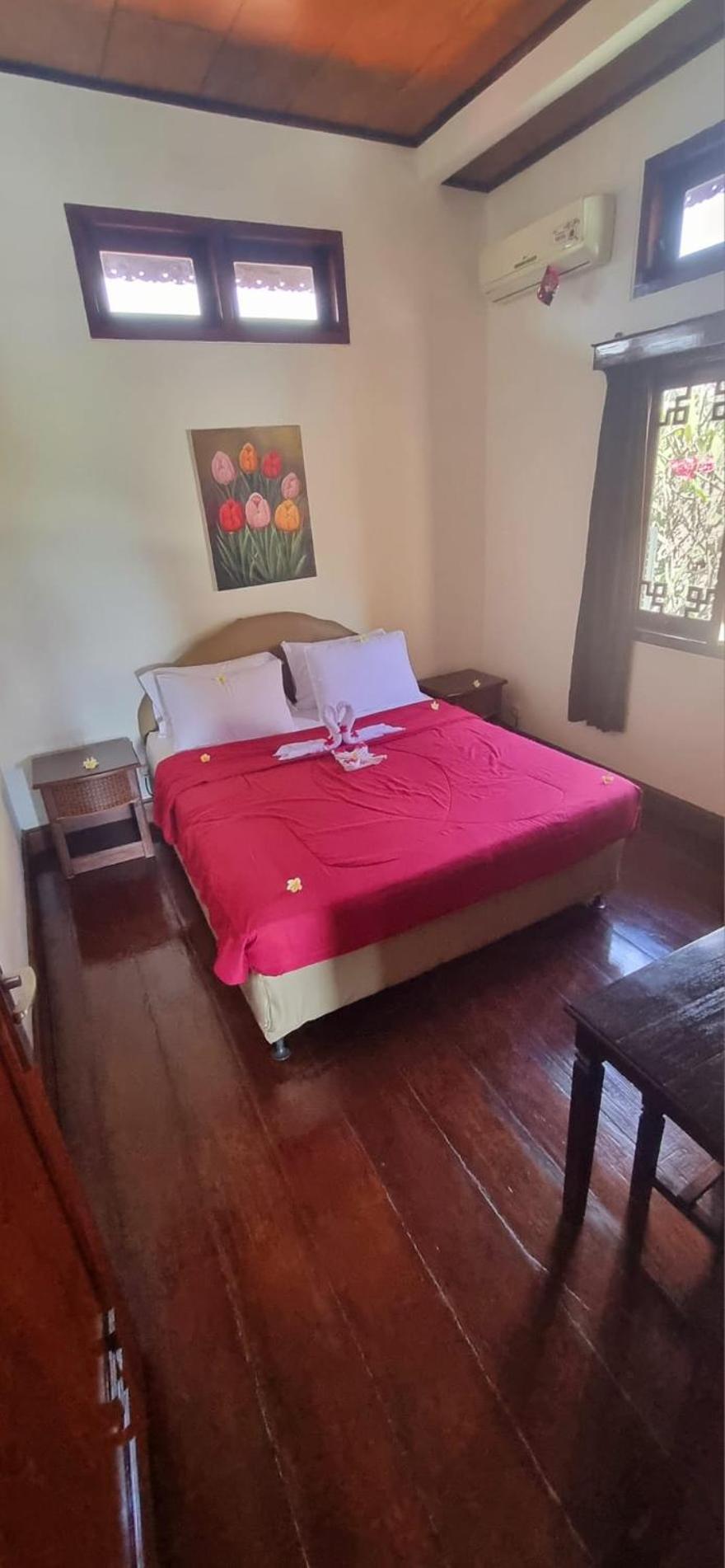 Three-Bedroom Villa - Photo 1