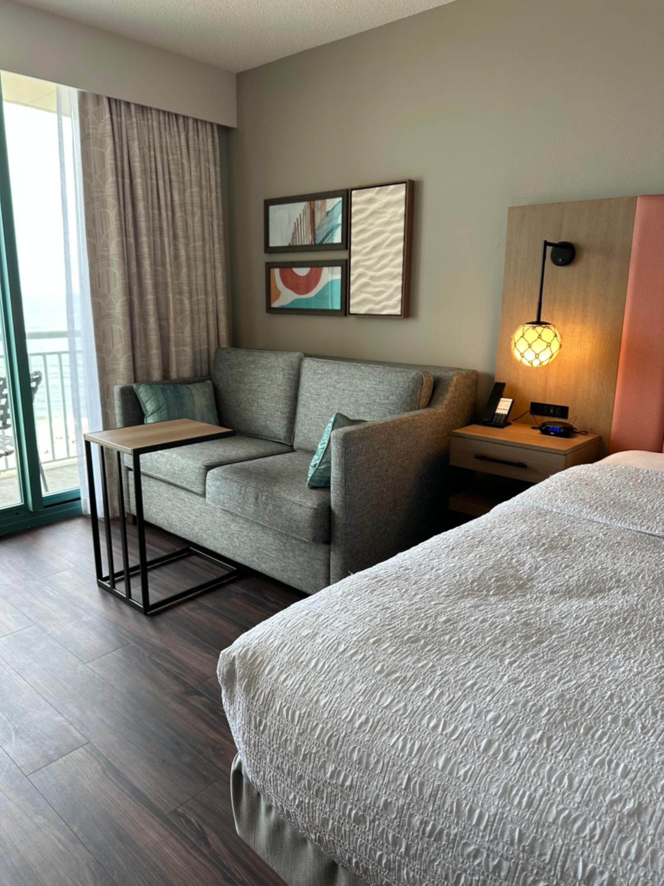 King Room with Sofa Bed and Shower - Oceanfront/Floors 6-10 - Photo 4