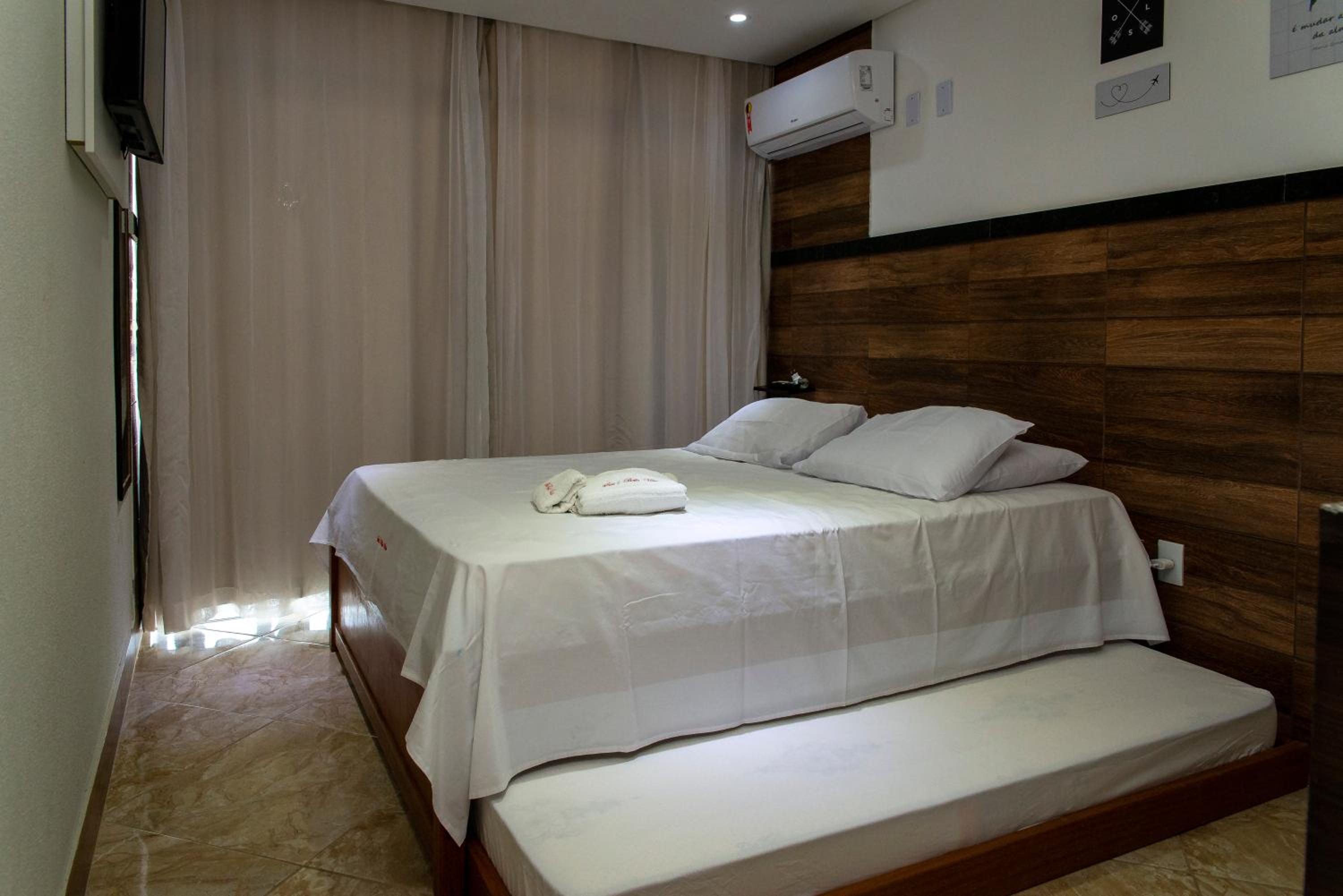 Superior Triple Room with Sea View - Photo 24