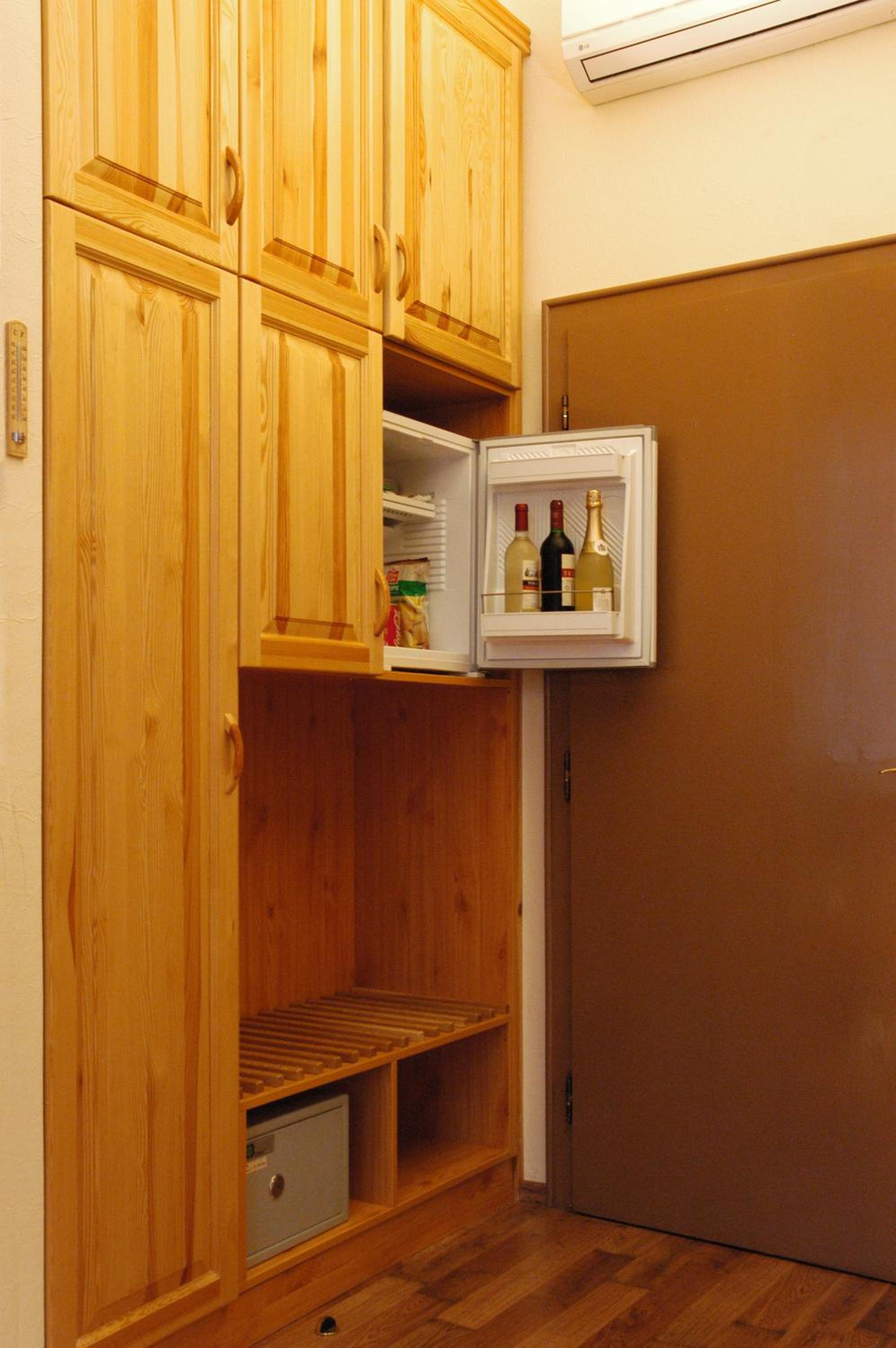 Triple Room - Photo 7