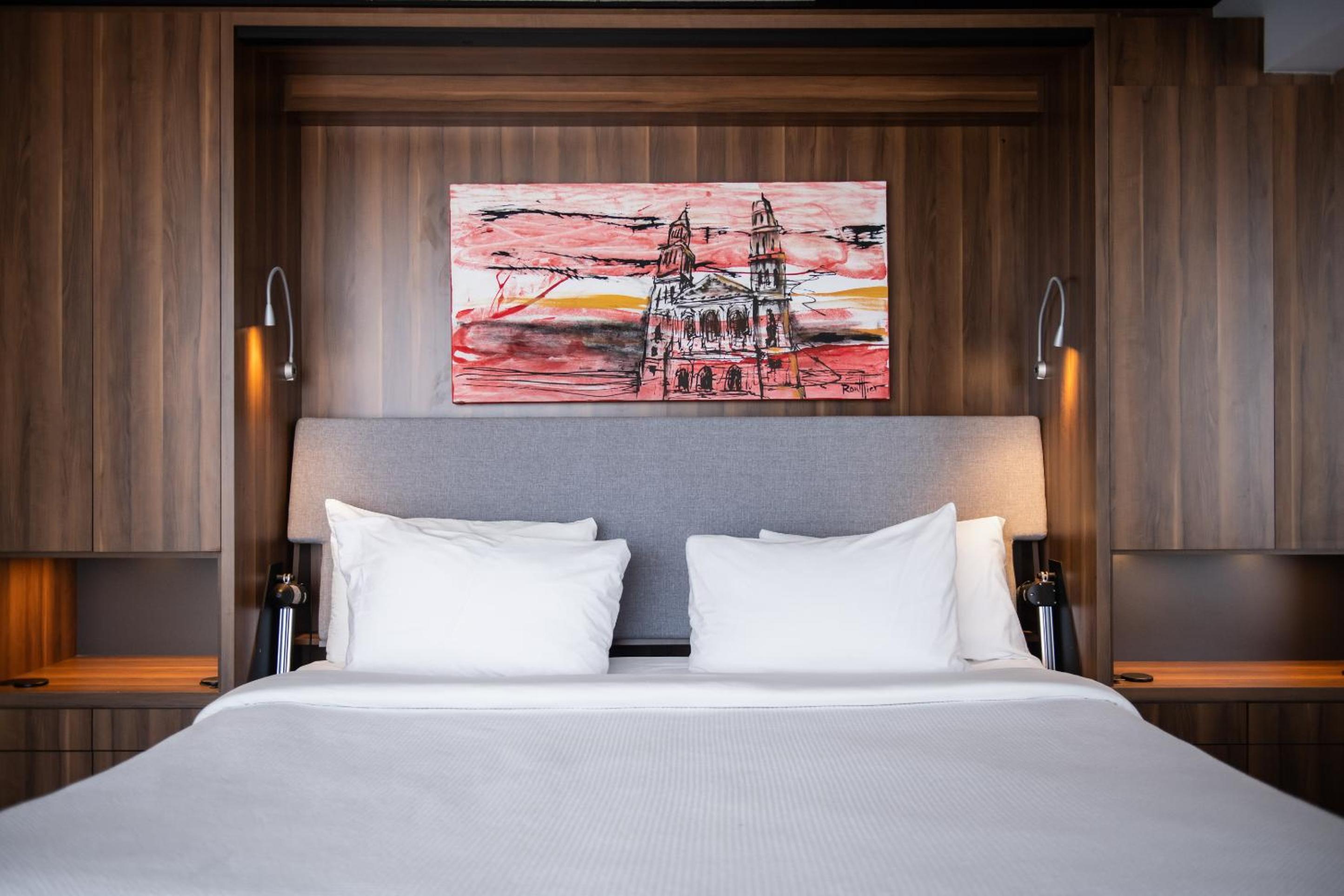 Superior King Room - Photo 1
