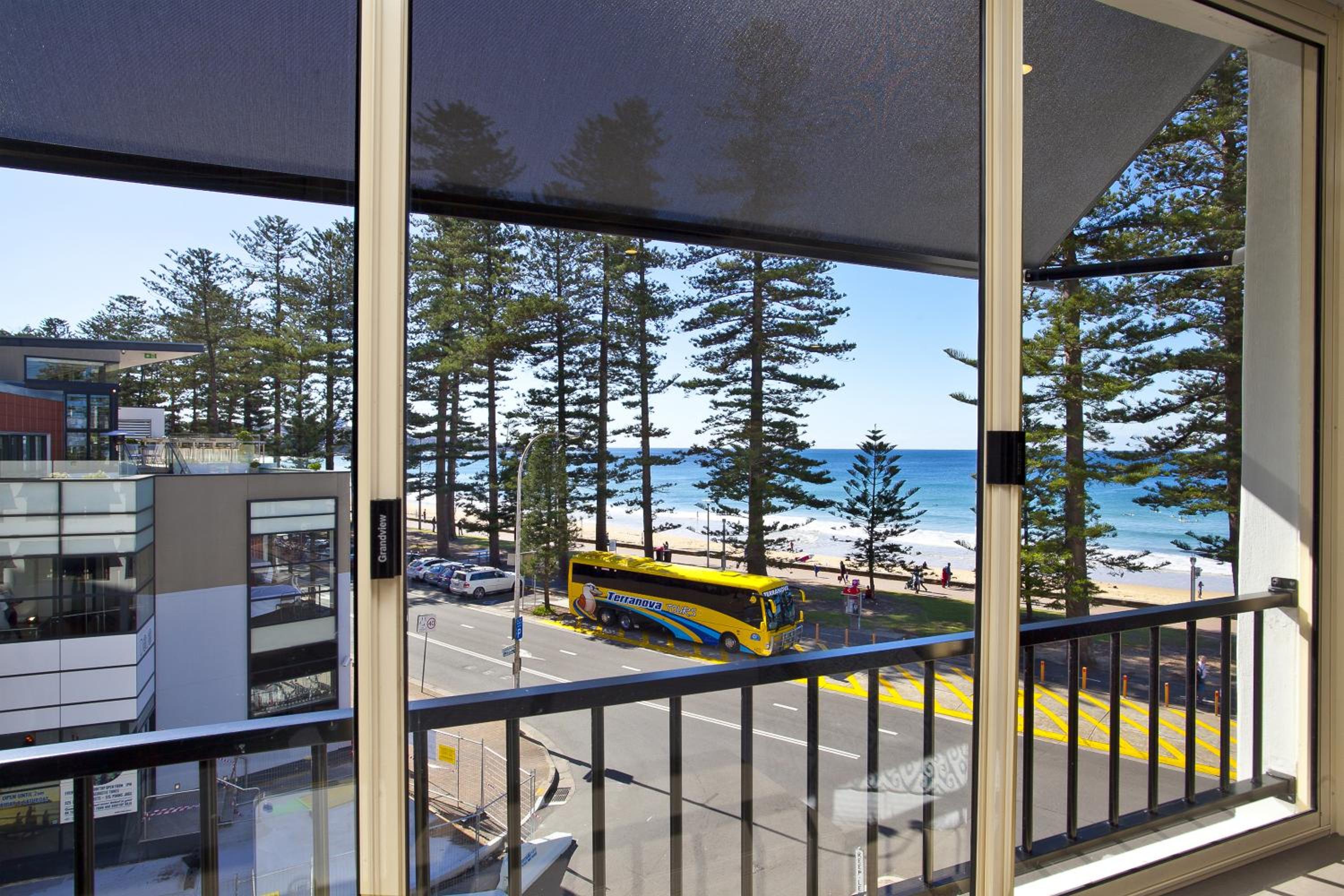 Motel Queen and Single Beach View