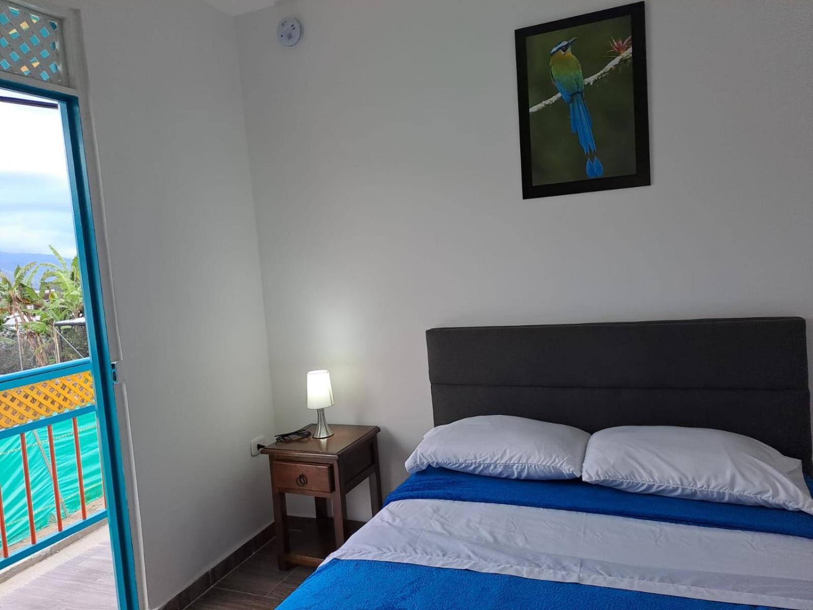 Apartment with Balcony photo 3