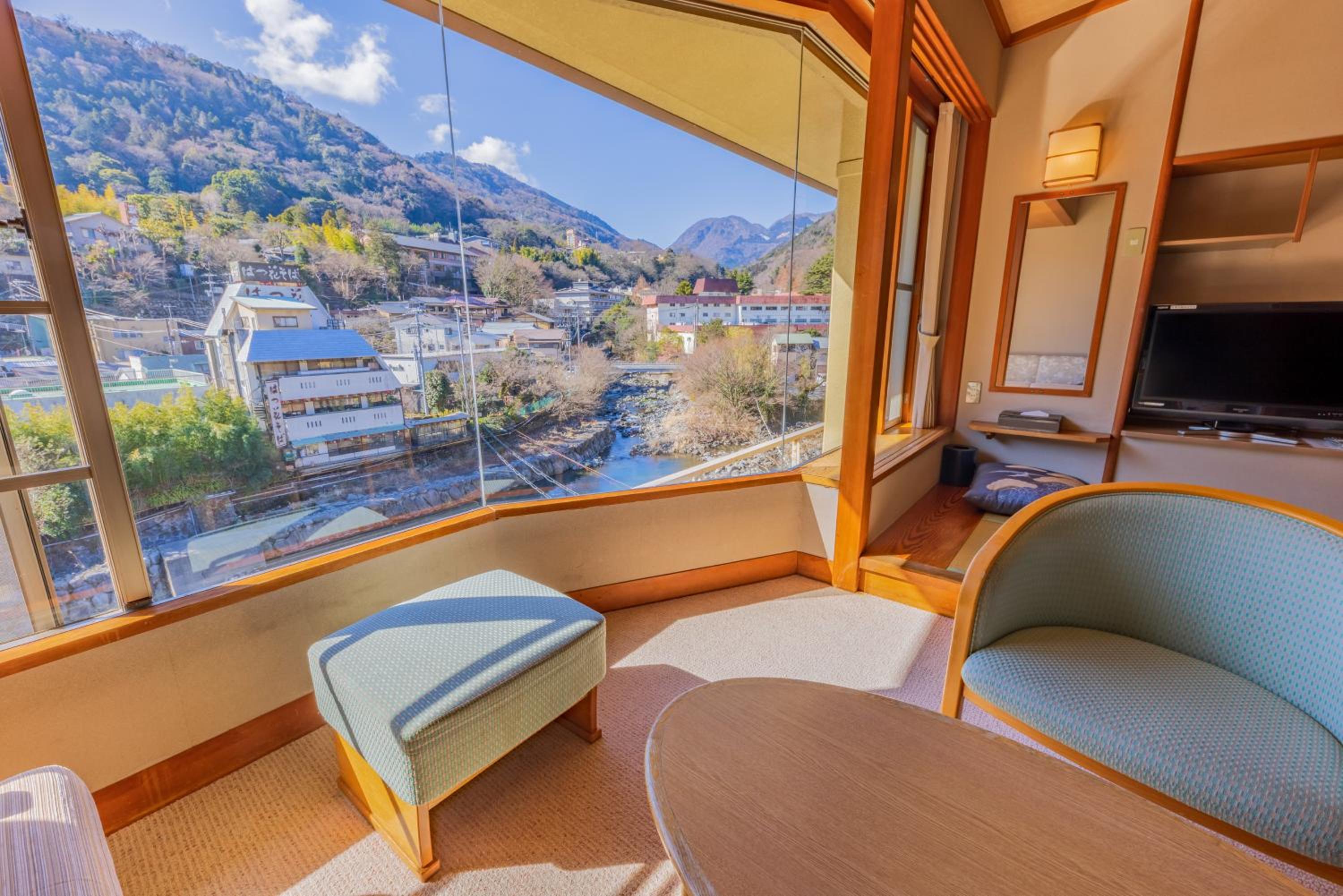 Japanese-Style Room with River View - Annex - Photo 3