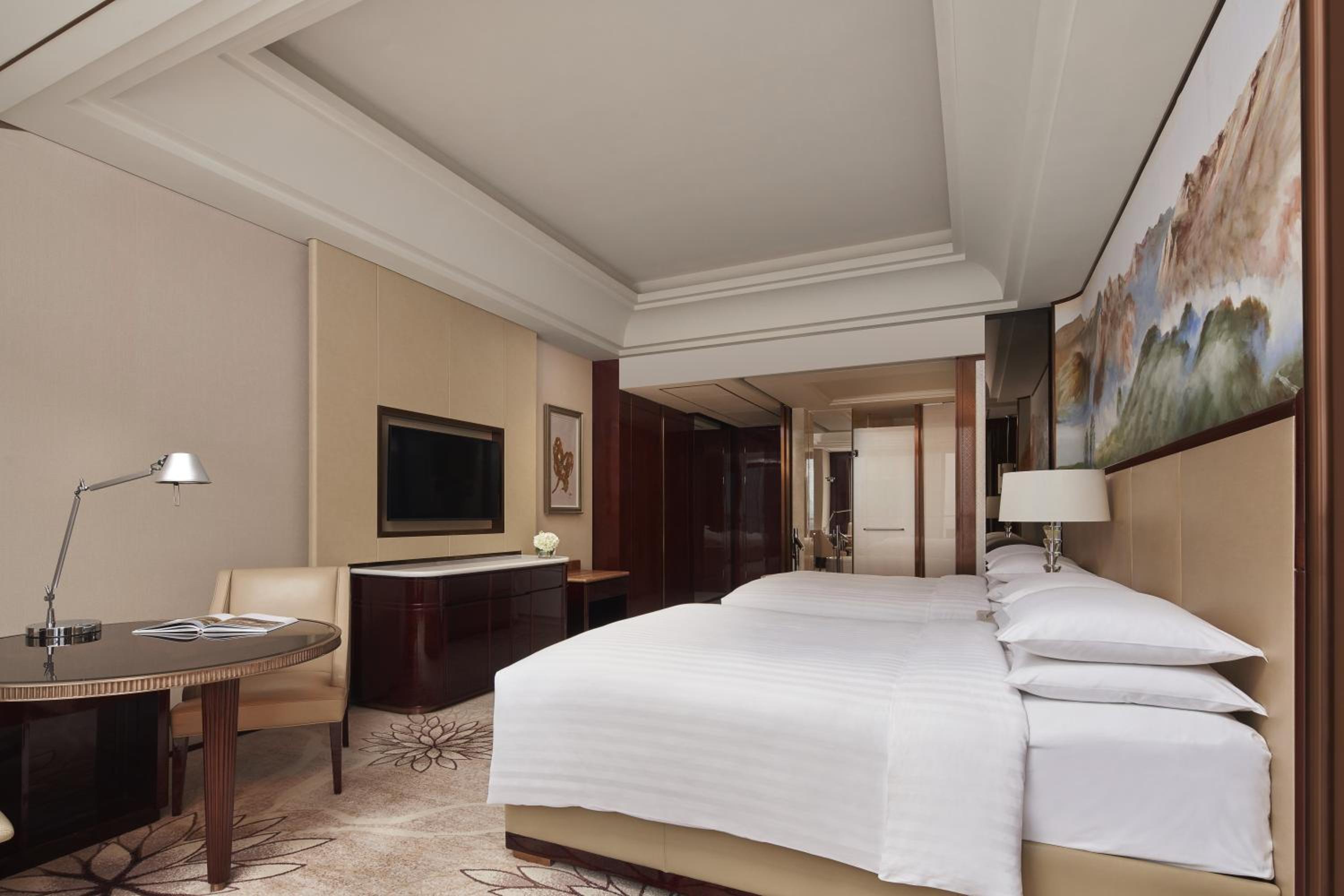Deluxe Twin Room with Lake View