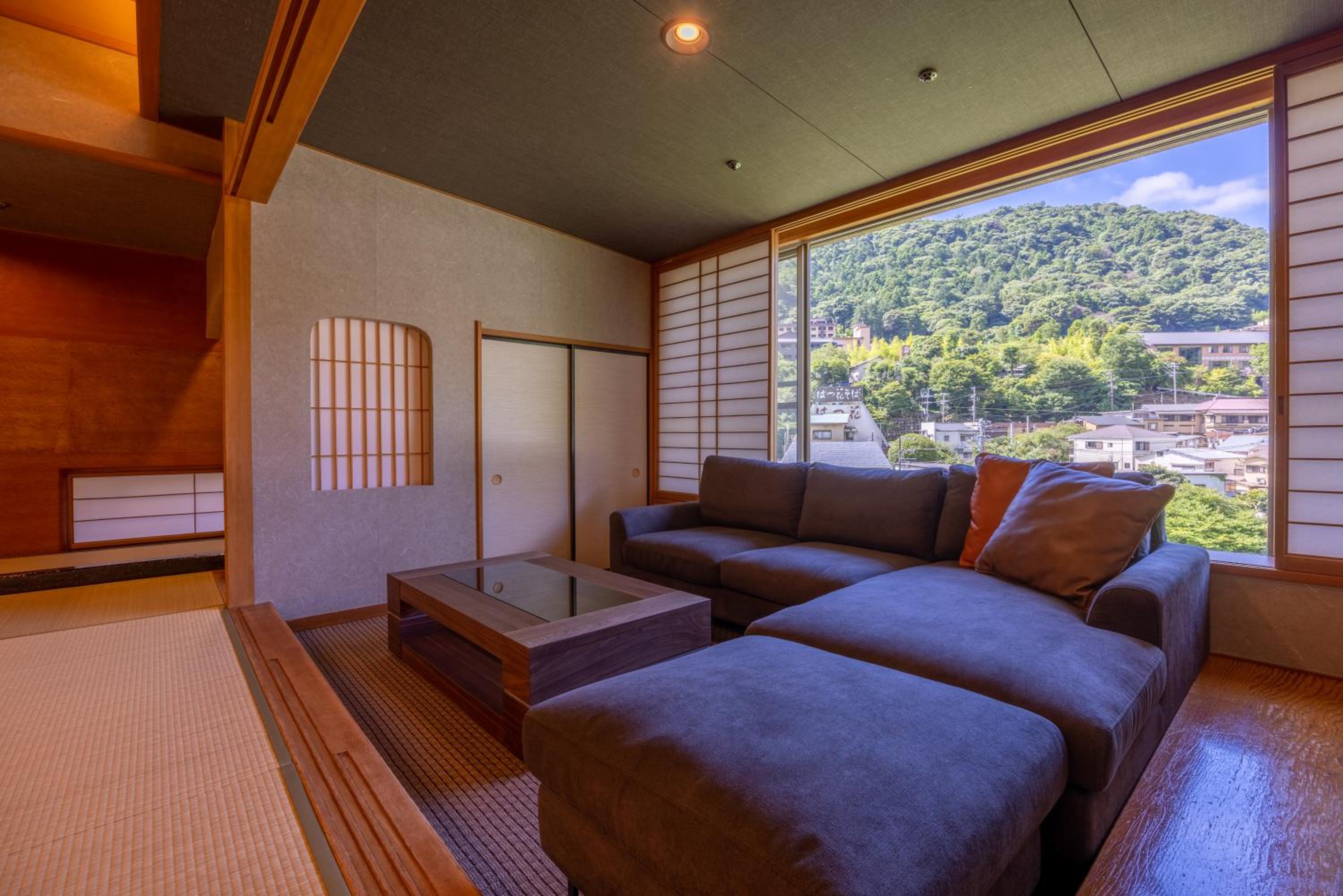 Japanese-Style Room - Photo 6