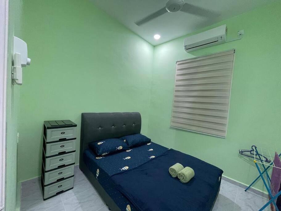 Two-Bedroom House photo 2