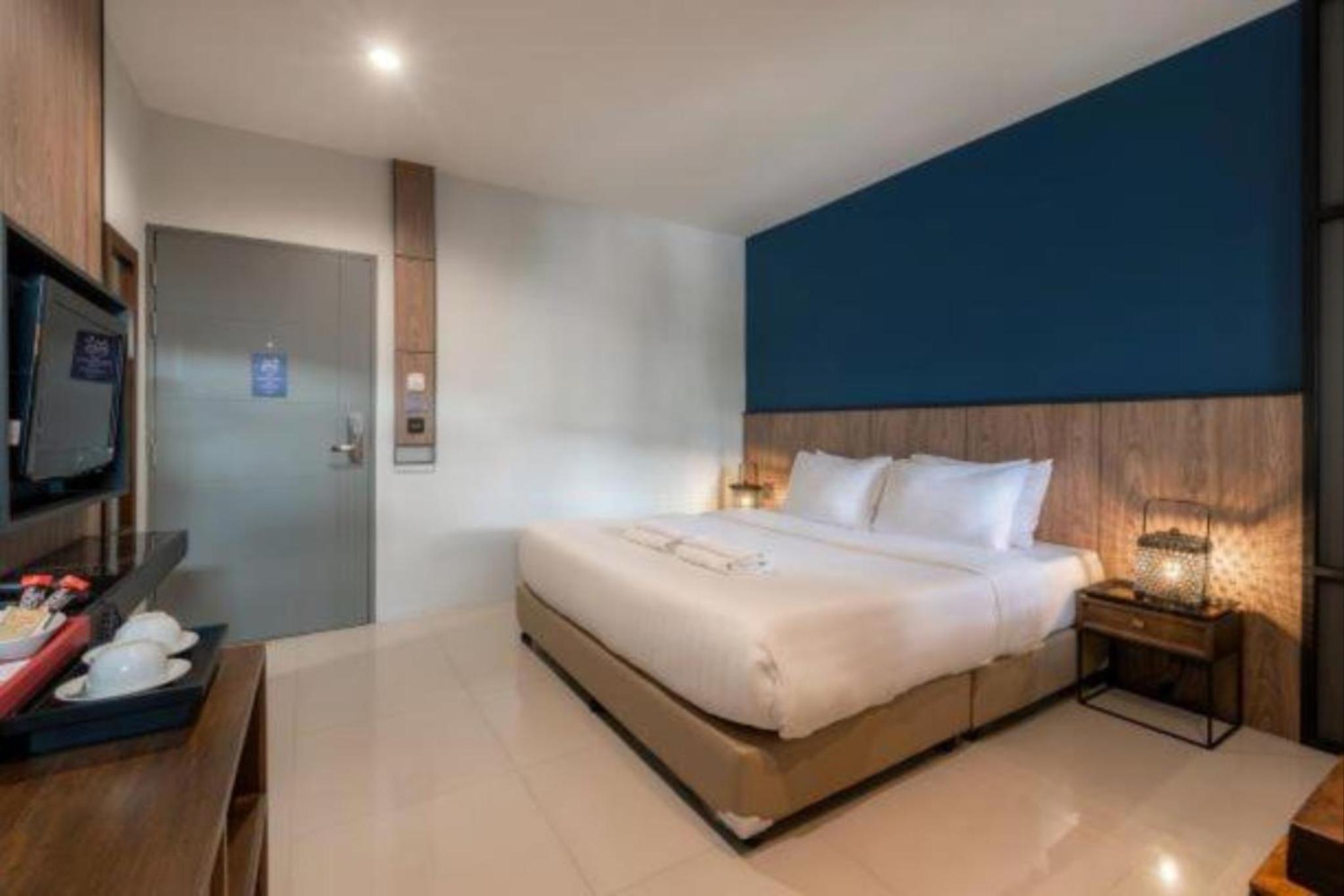 Supreme Double Bed - Photo 11