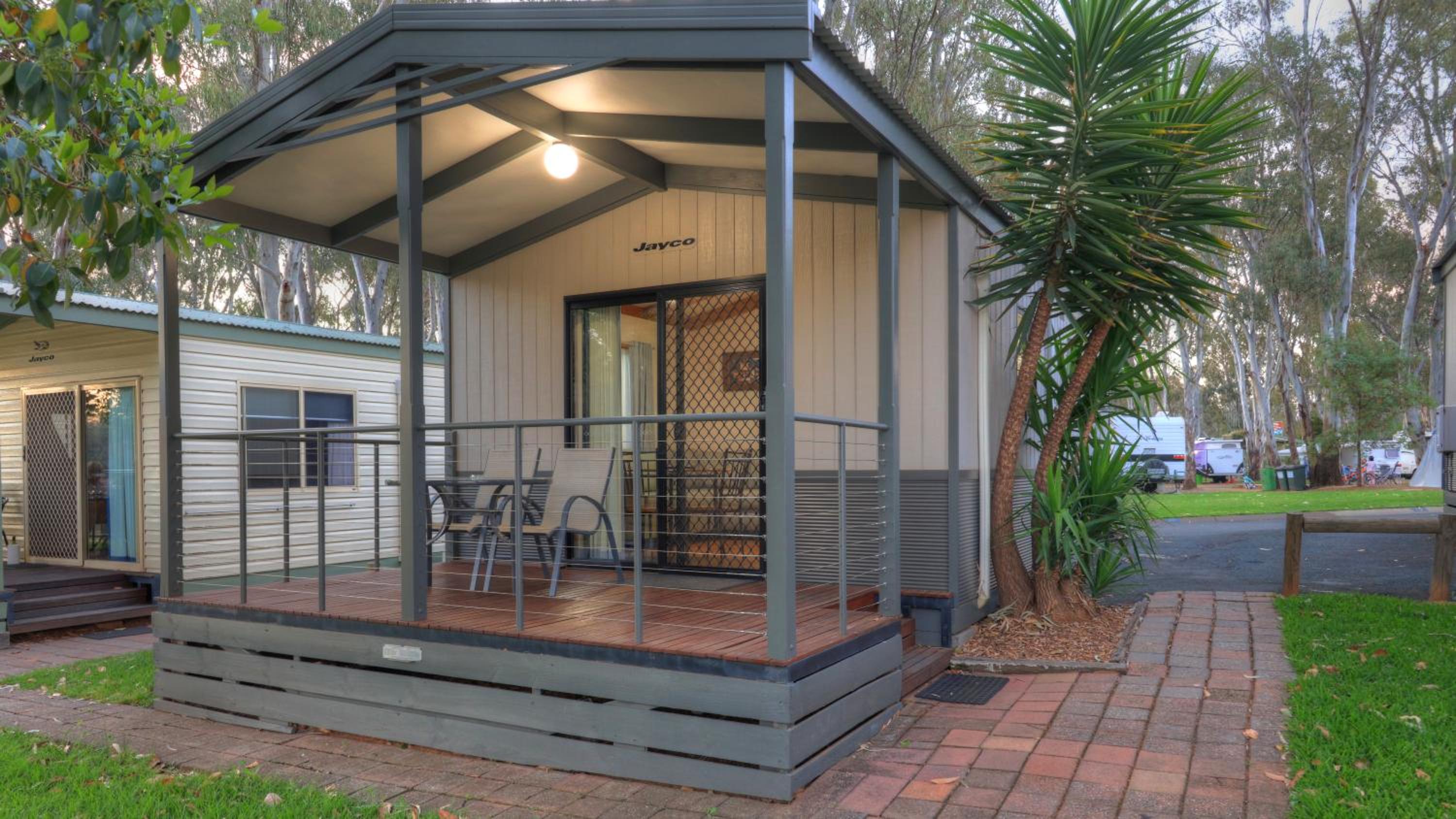 Riverfront cabin 2 berth photo 3