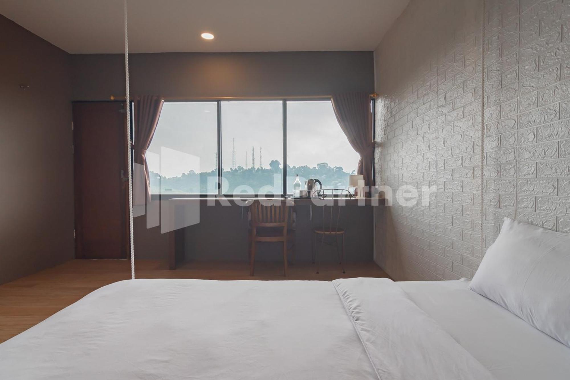 Suite - Photo 2