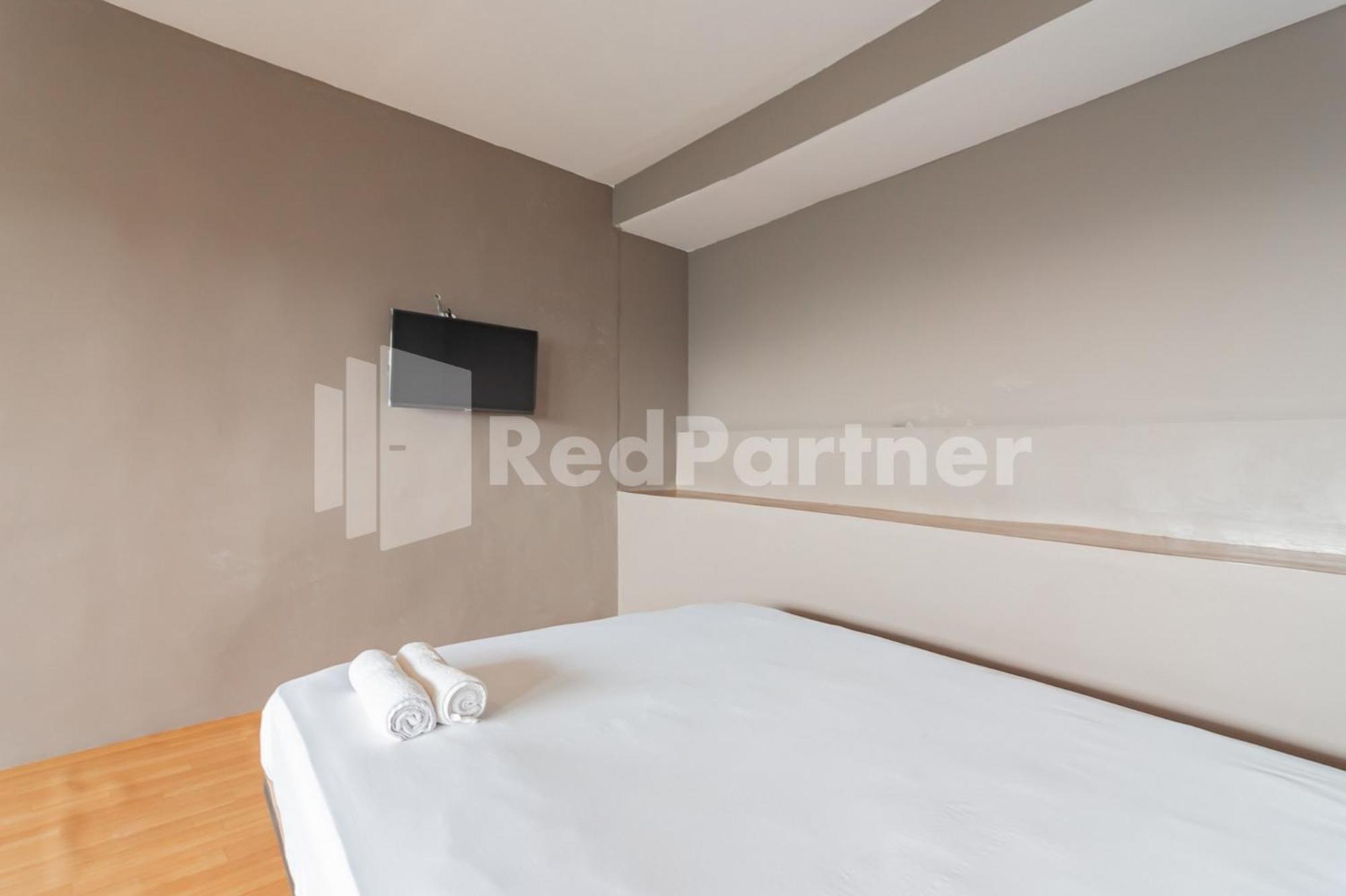 Deluxe Room - Photo 3