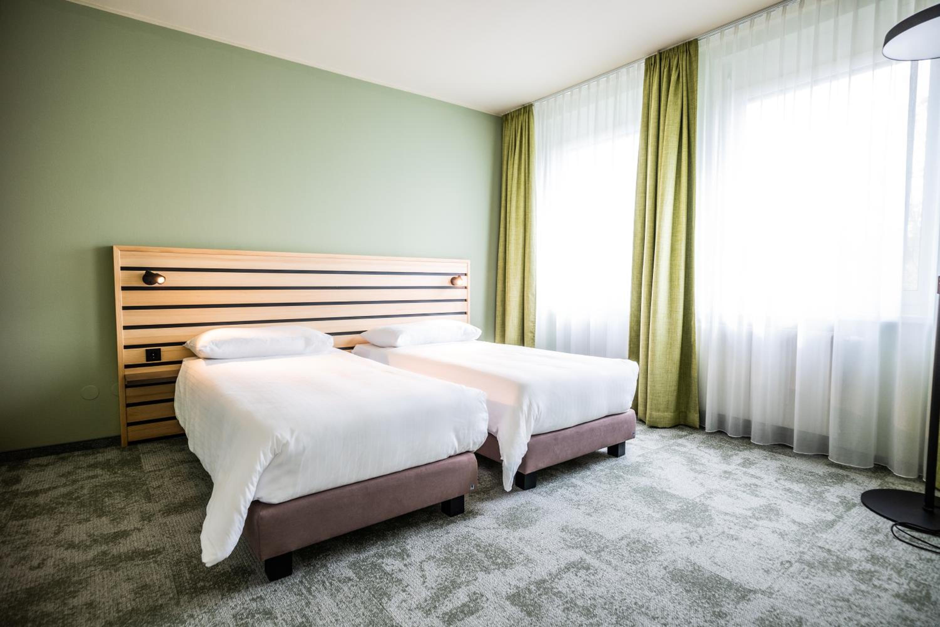 Double or Twin Room Standard photo 3