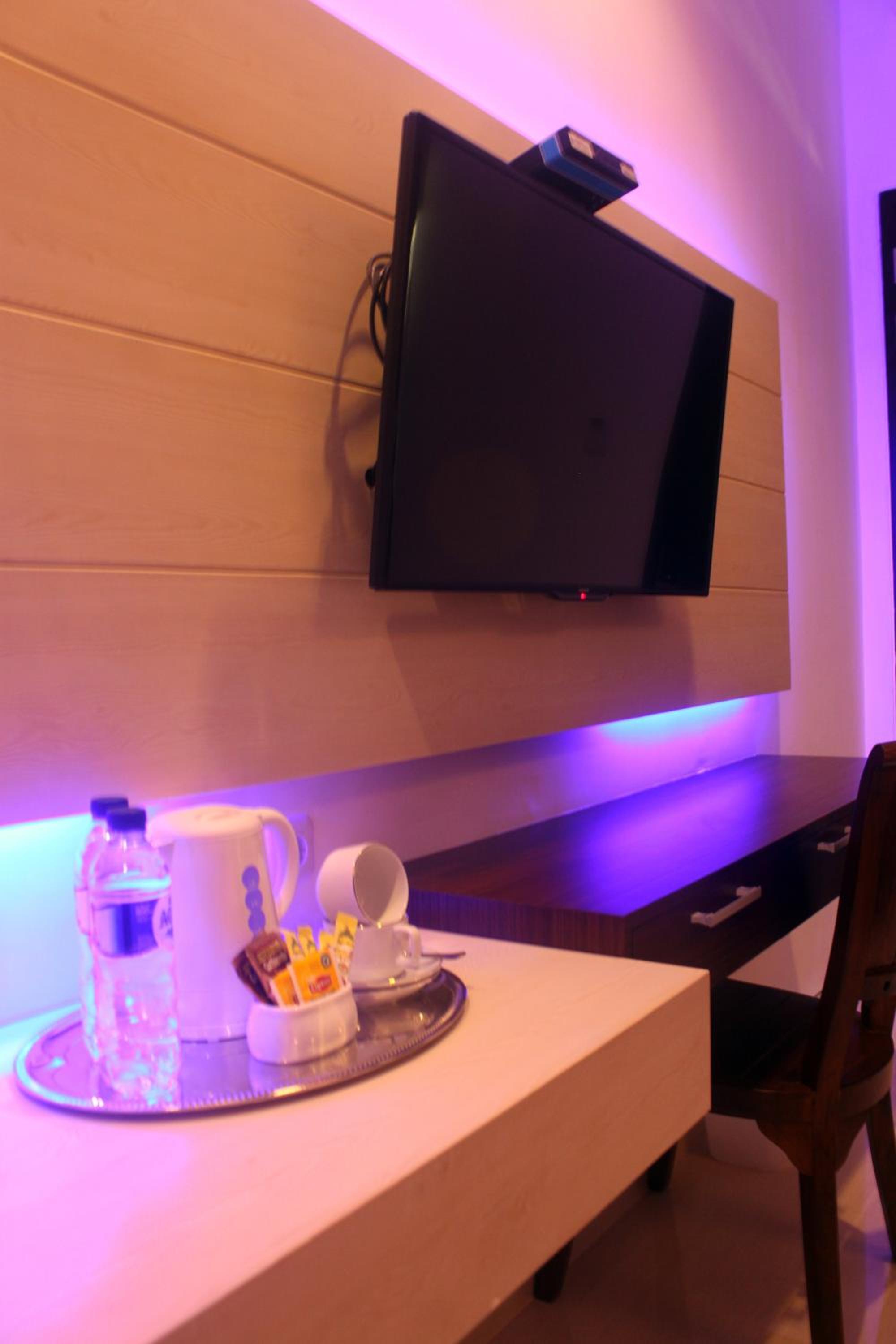 Deluxe Double or Twin Room with Garden View photo 2