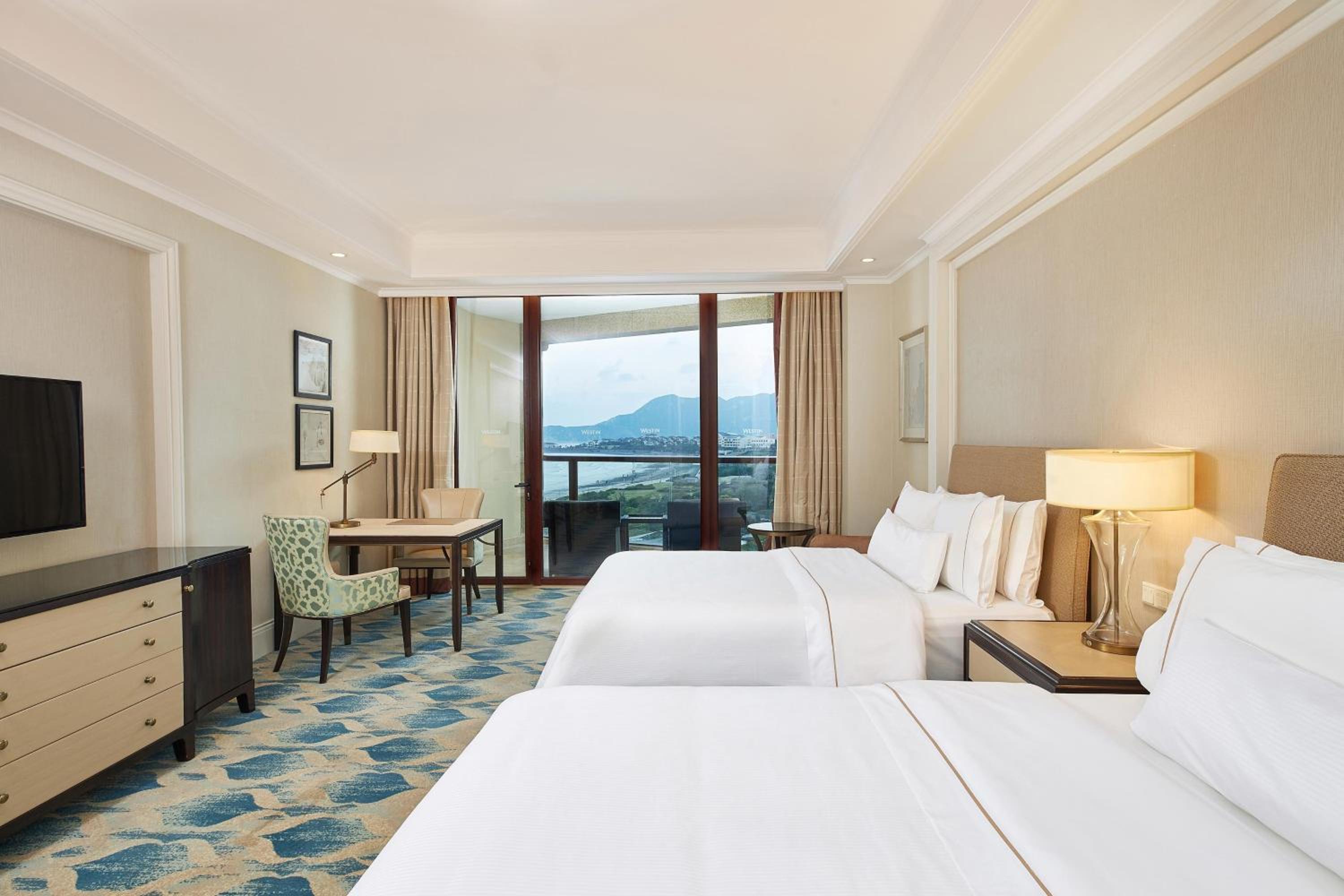 Classic Twin Room with Sea View