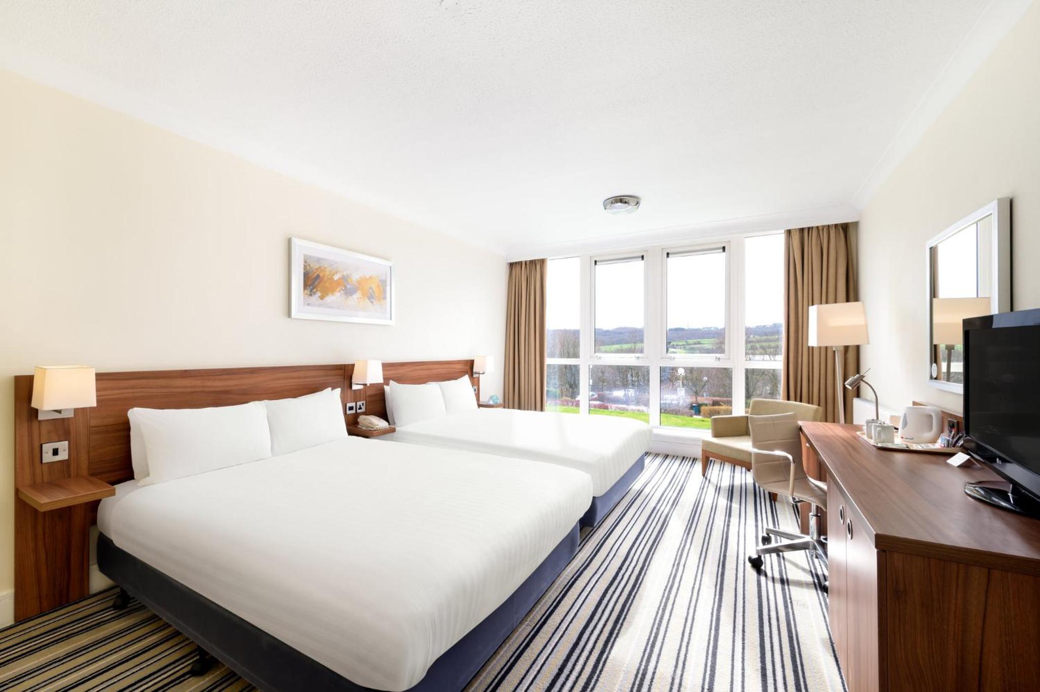 Standard Double Room with Two Double Beds - Photo 5