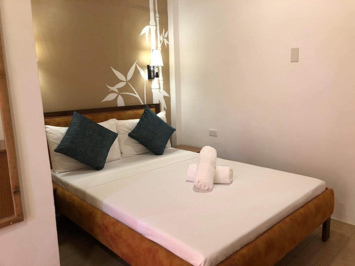 Double Room - Photo 10