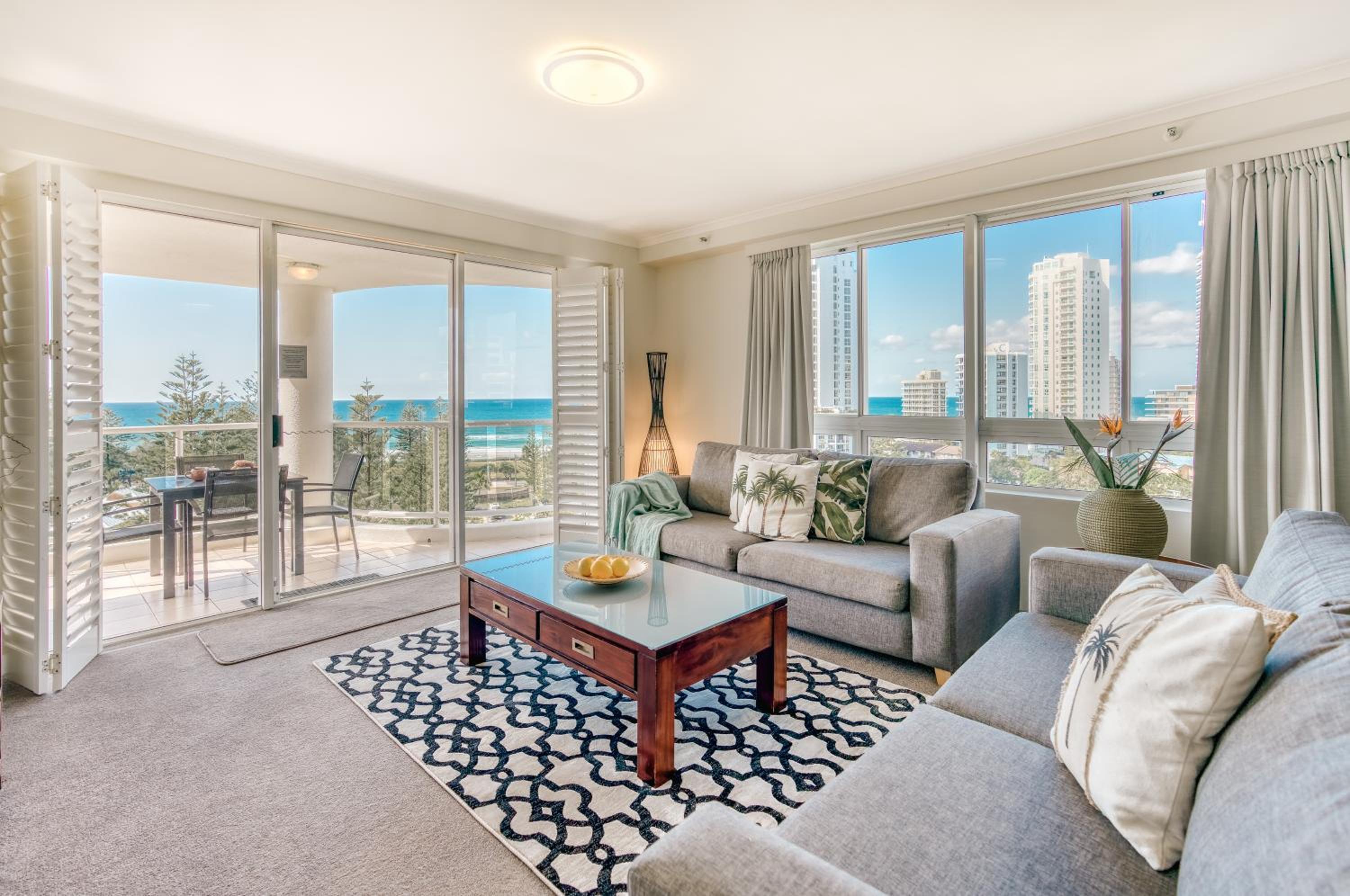One-Bedroom Apartment with Ocean View