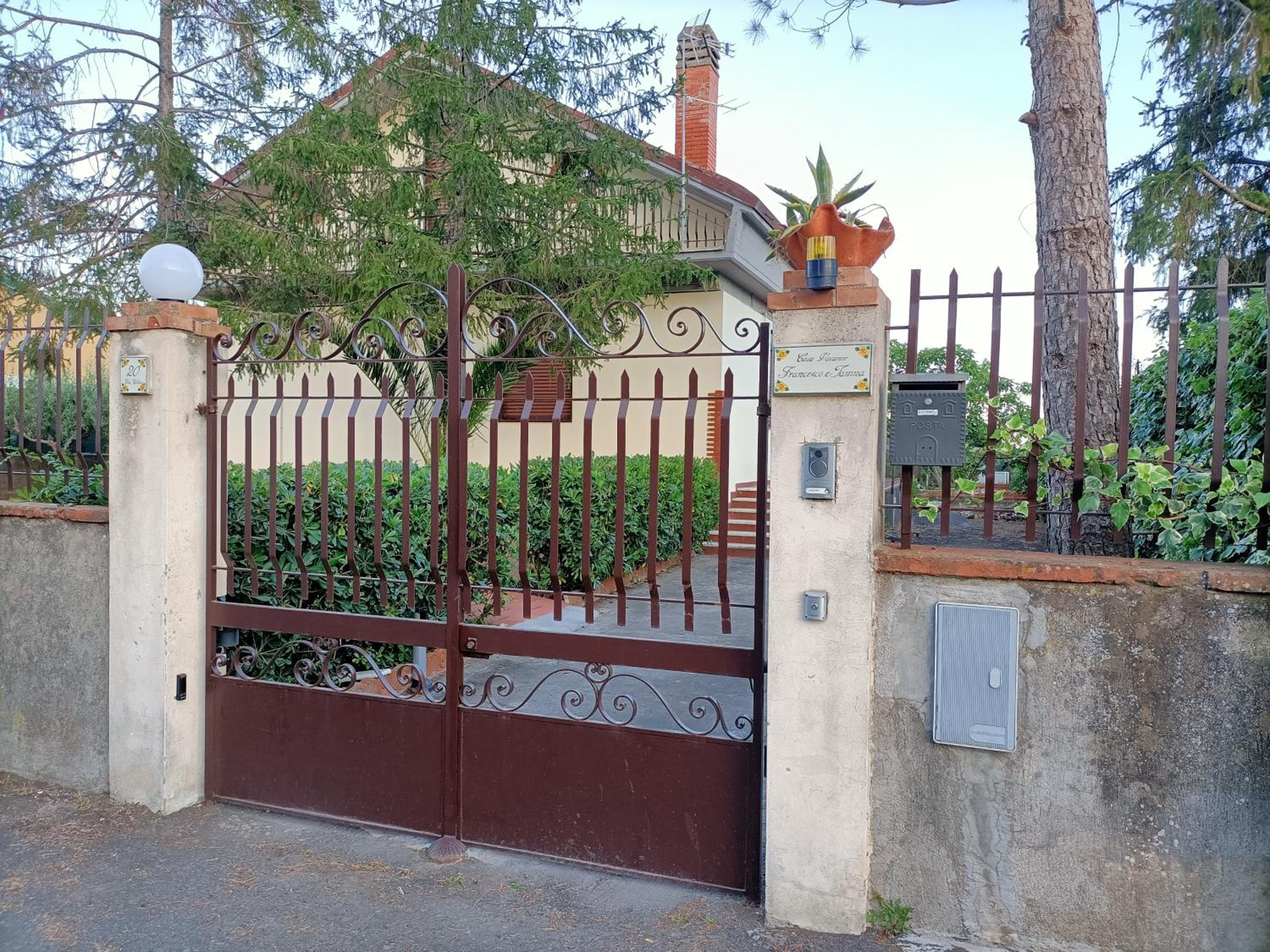 Four-Bedroom House - Photo 29