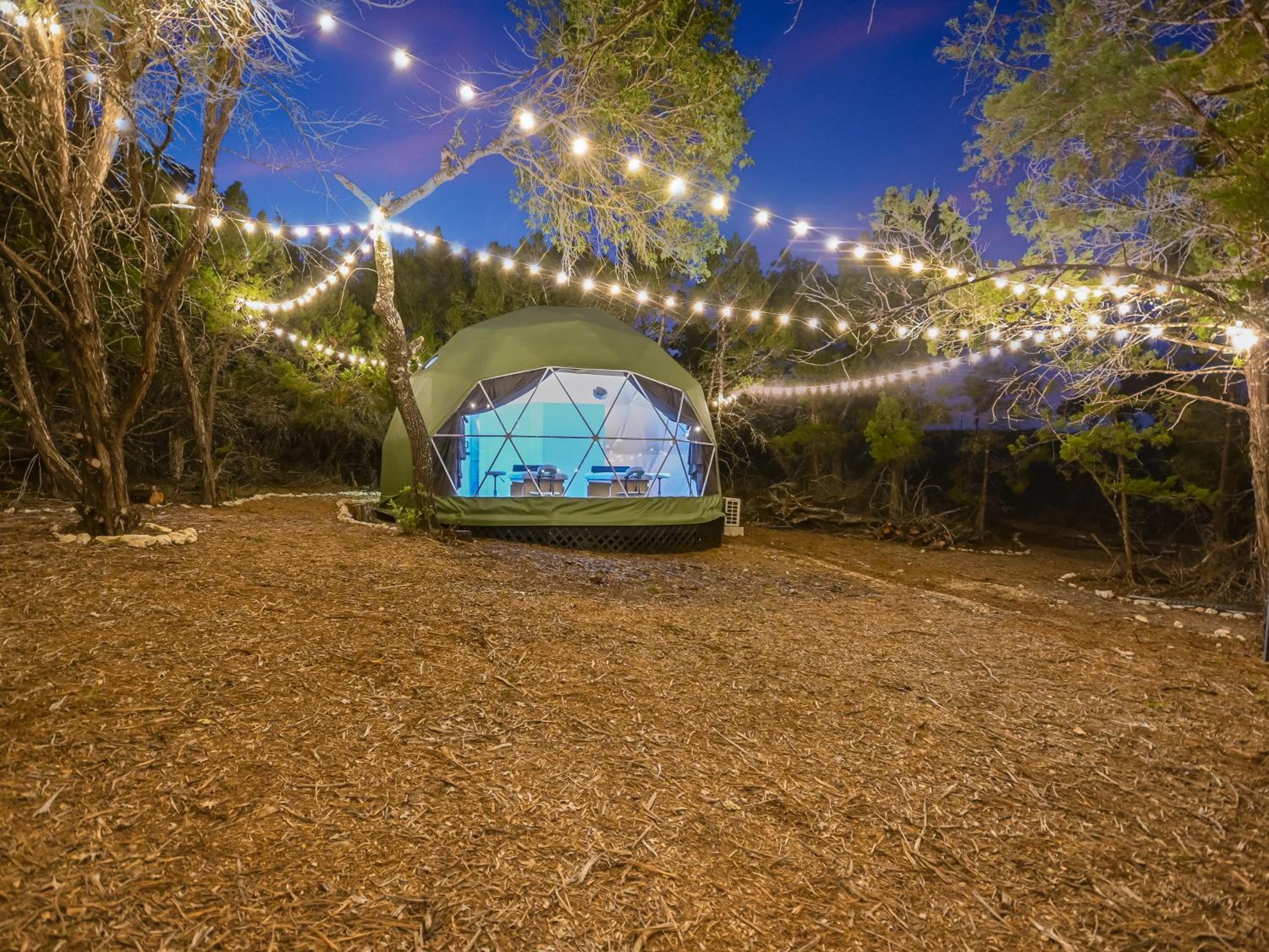 Deluxe-ADA Tent - Photo 19