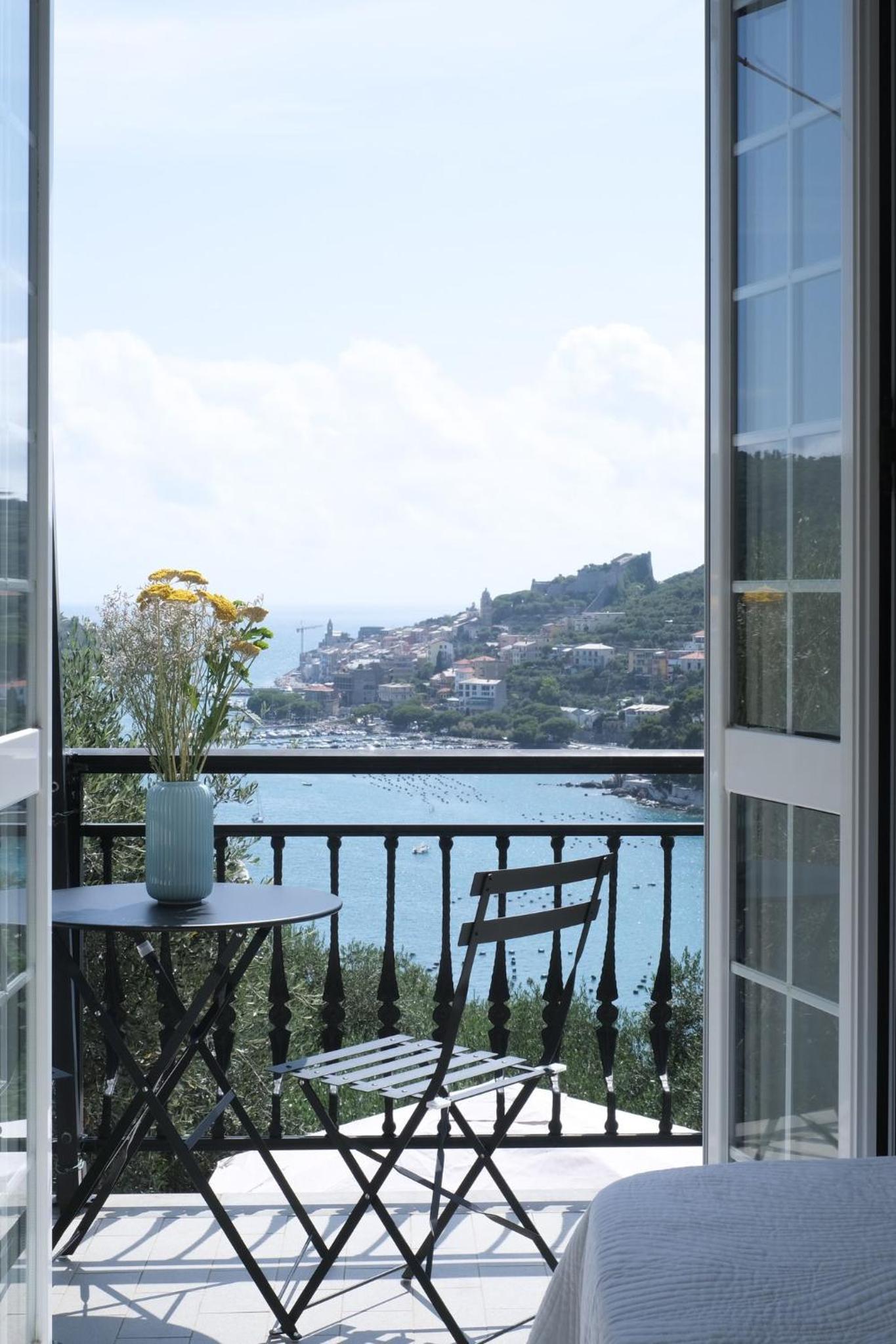 Double Room with Balcony photo 2