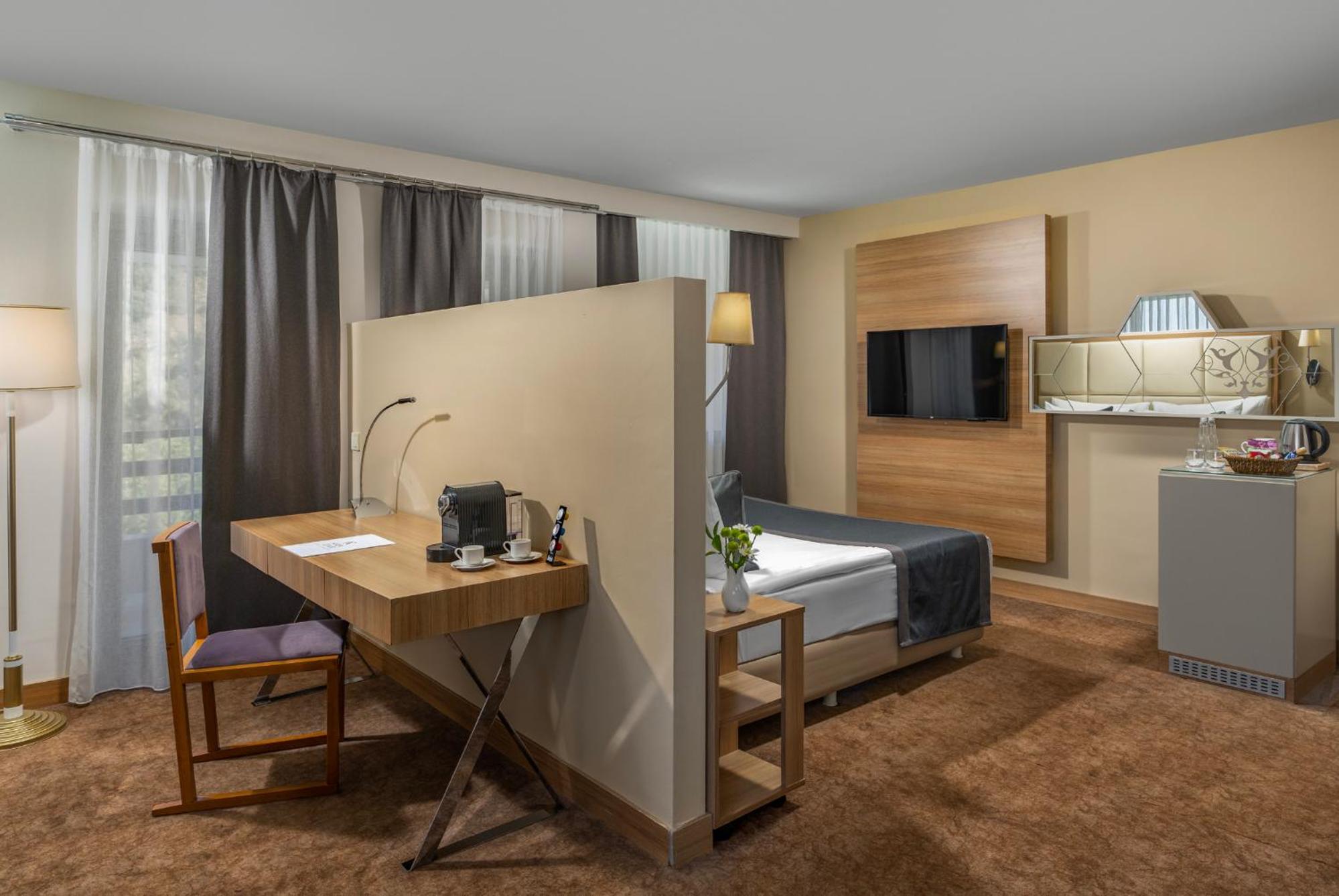 Junior Suite - Photo 1