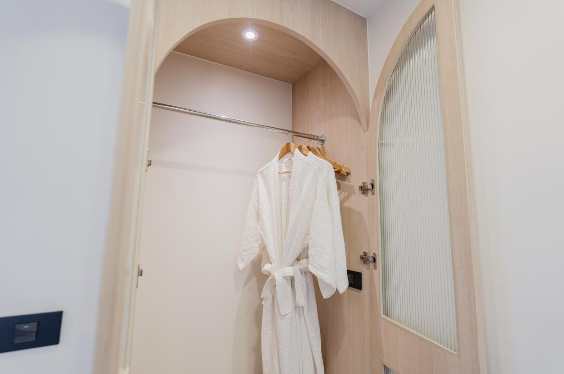 Junior Suite - Photo 24