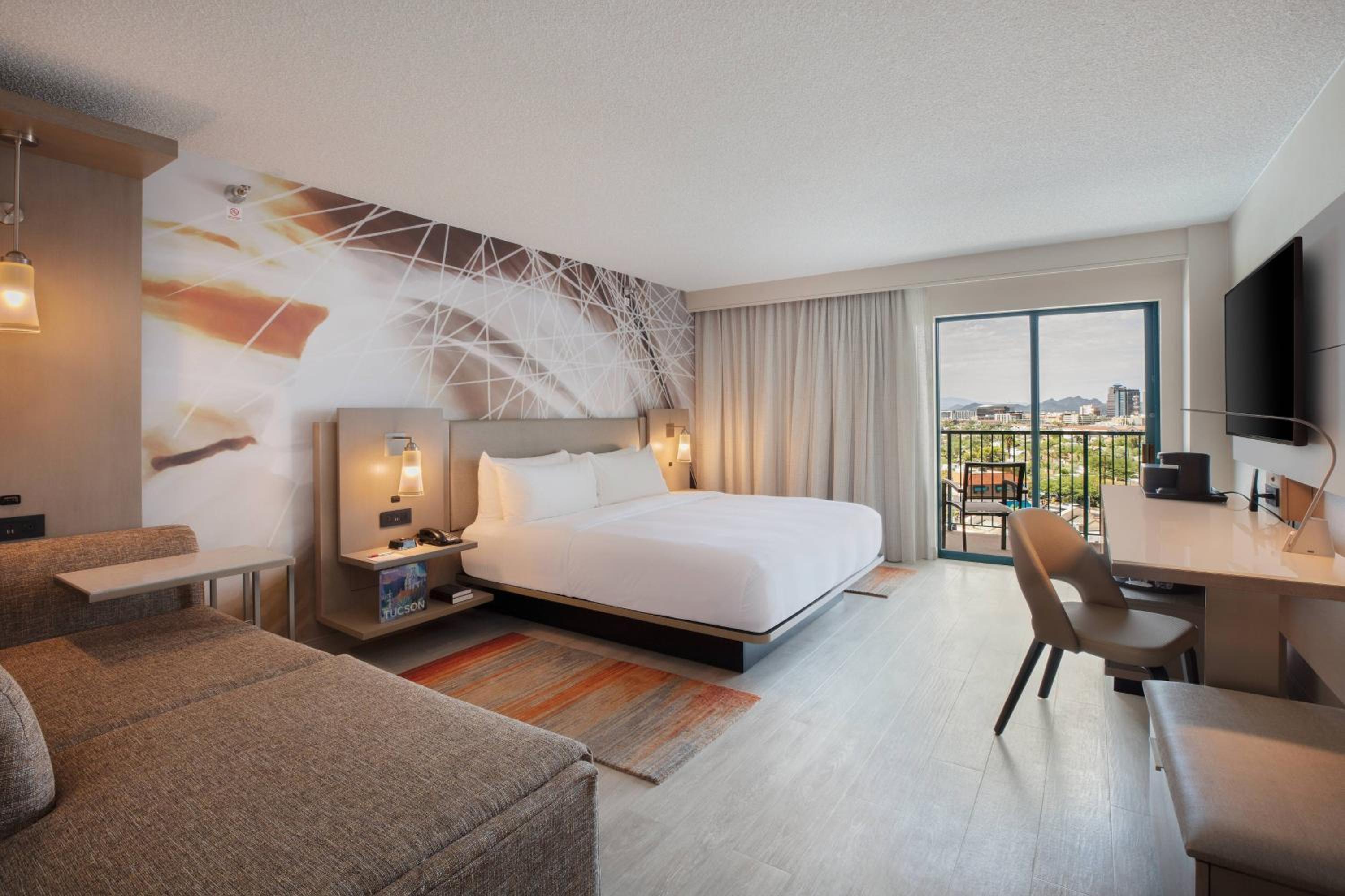 King Room with Sofa Bed - Concierge Level - Photo 4